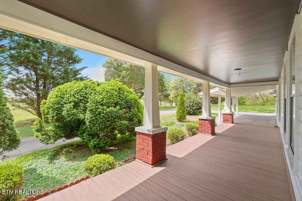 1438 W Hunt Road Maryville TN 37801