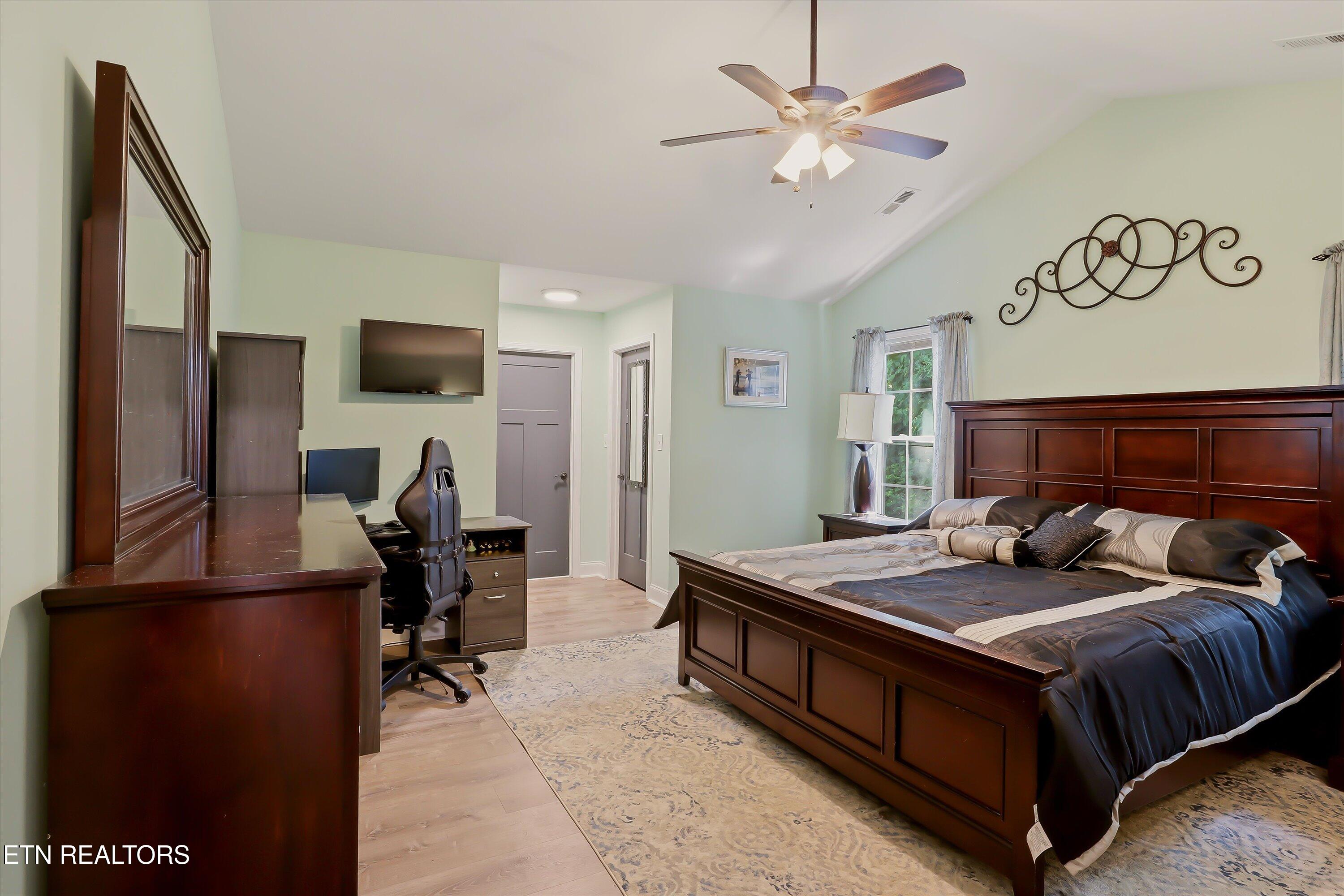 2526 Peach Orchard Road Maryville TN 37803