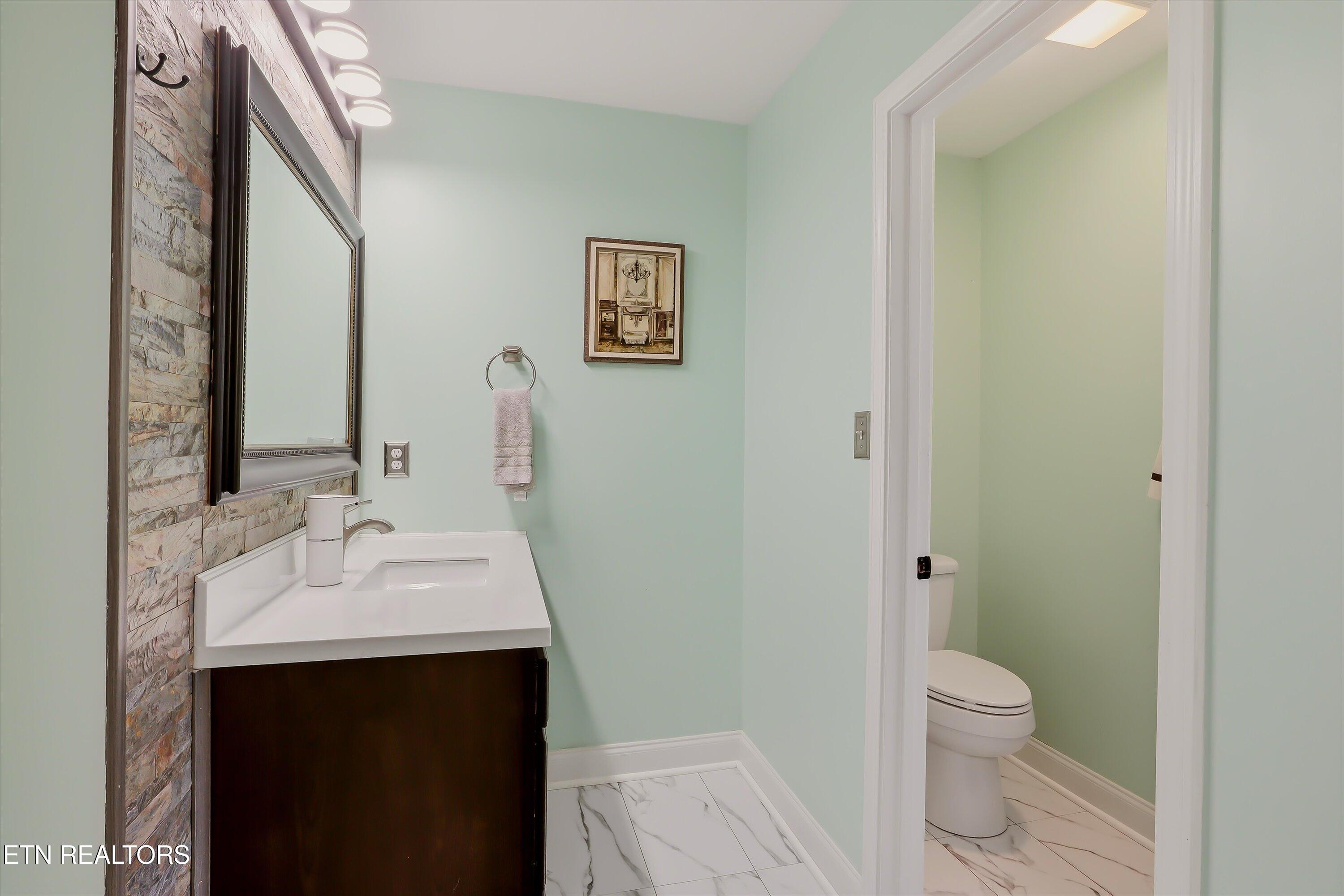 2526 Peach Orchard Road Maryville TN 37803