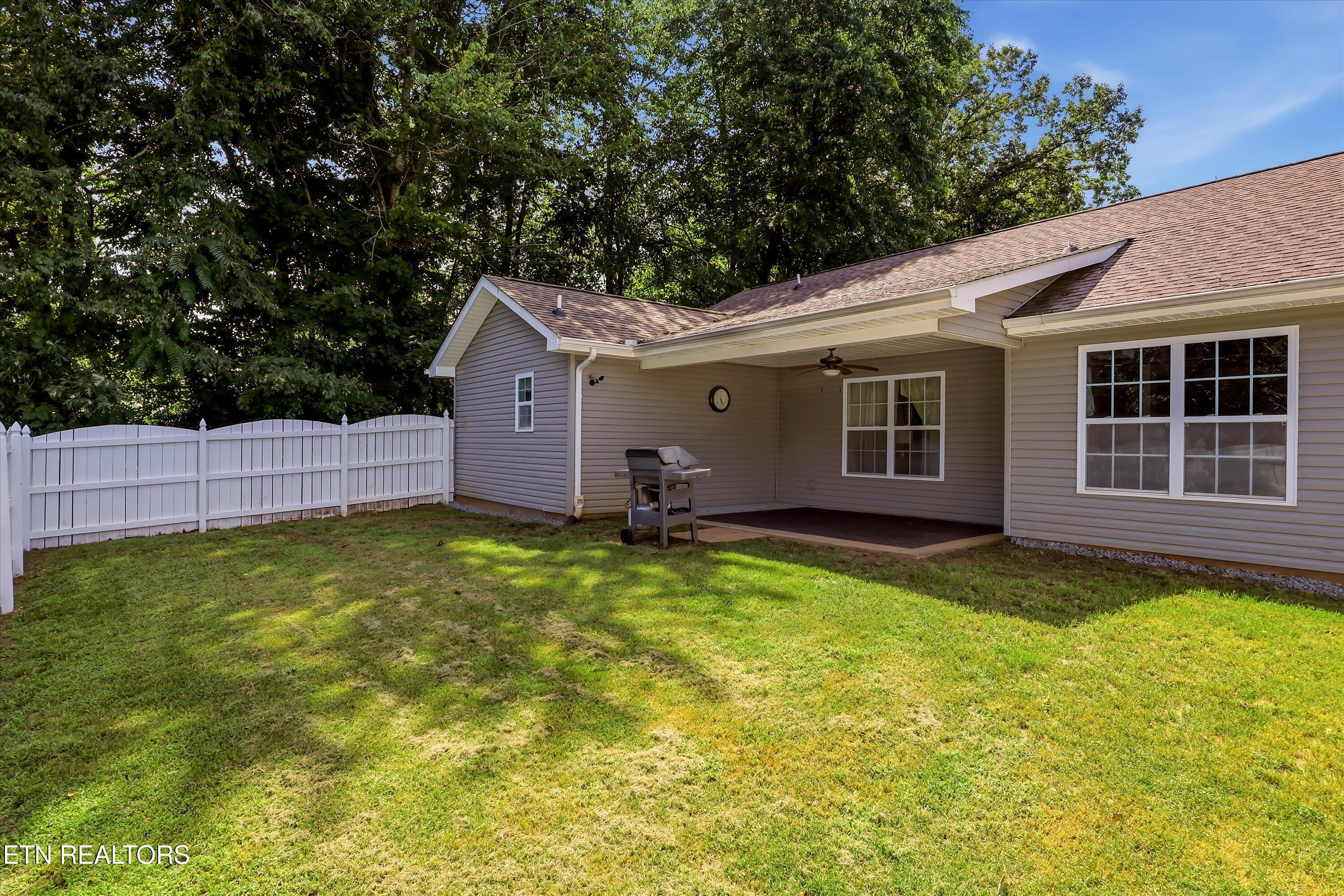 2526 Peach Orchard Road Maryville TN 37803