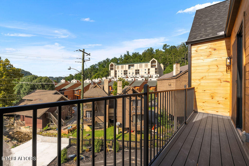 215 Circle Drive Gatlinburg TN 37738