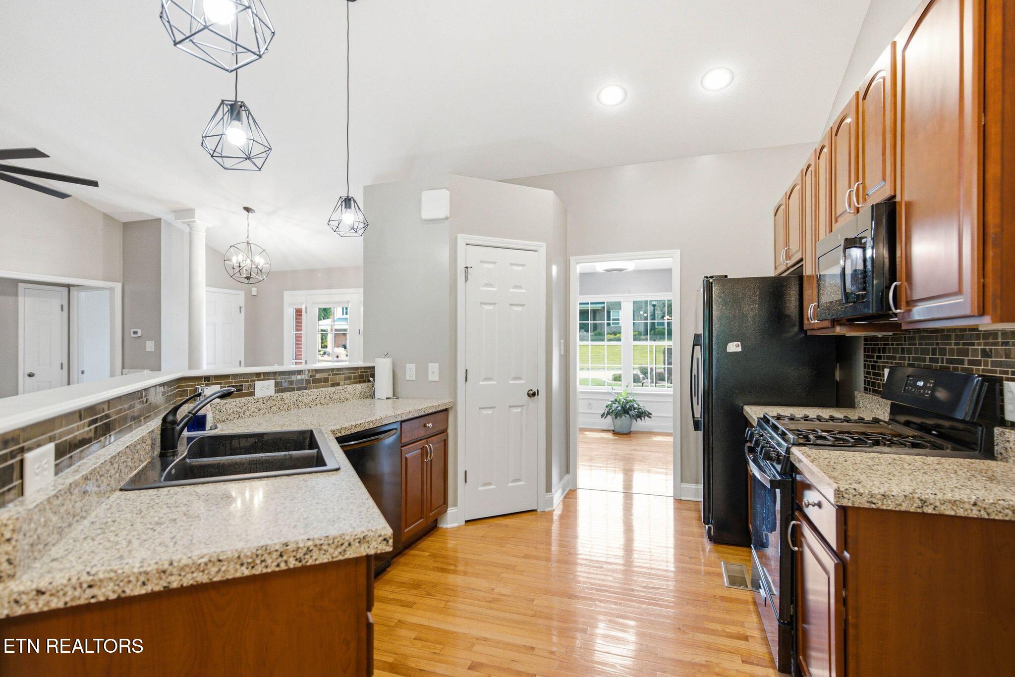5223 Trumpet Vine Lane Knoxville TN 37918