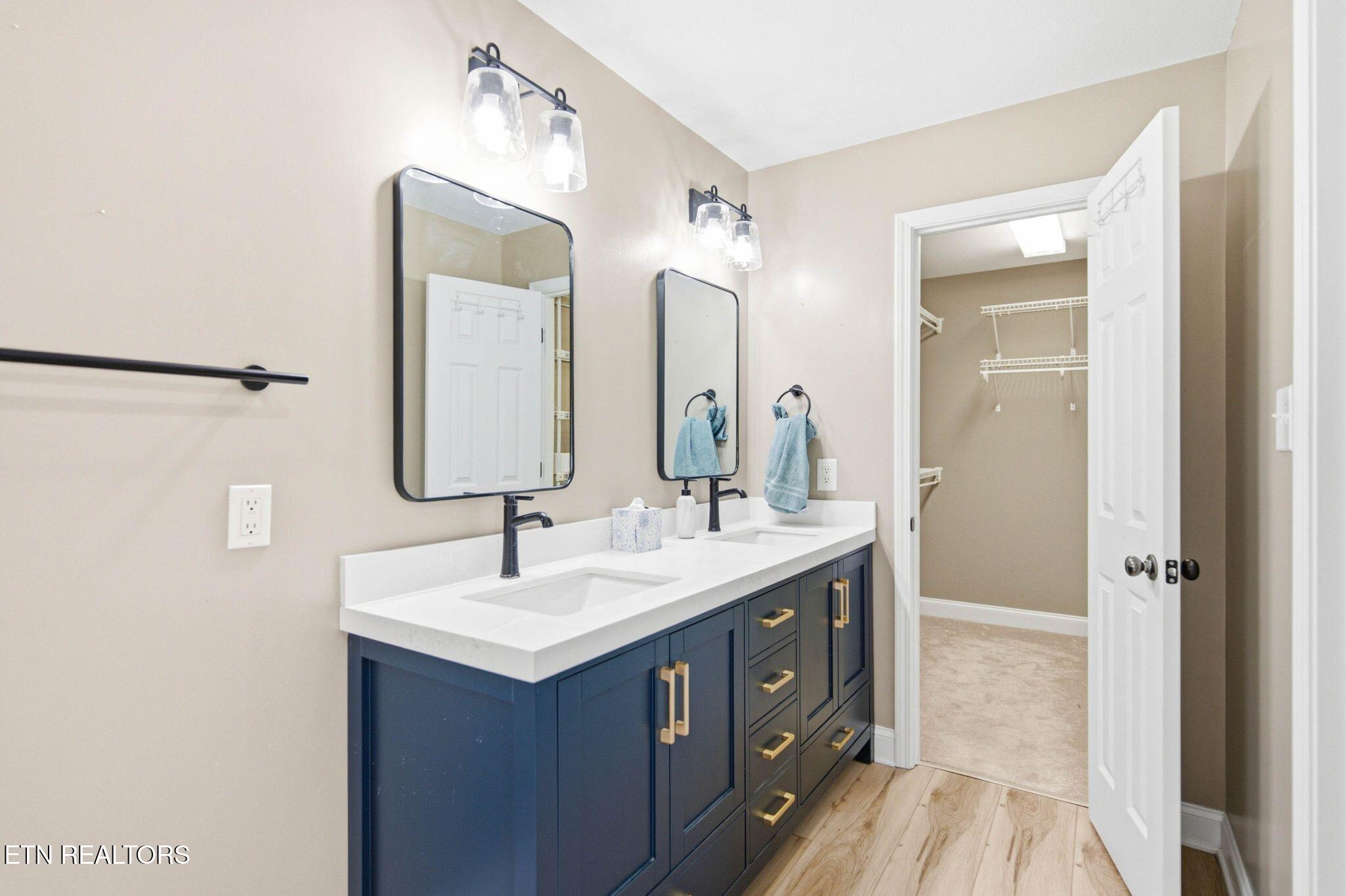 5223 Trumpet Vine Lane Knoxville TN 37918