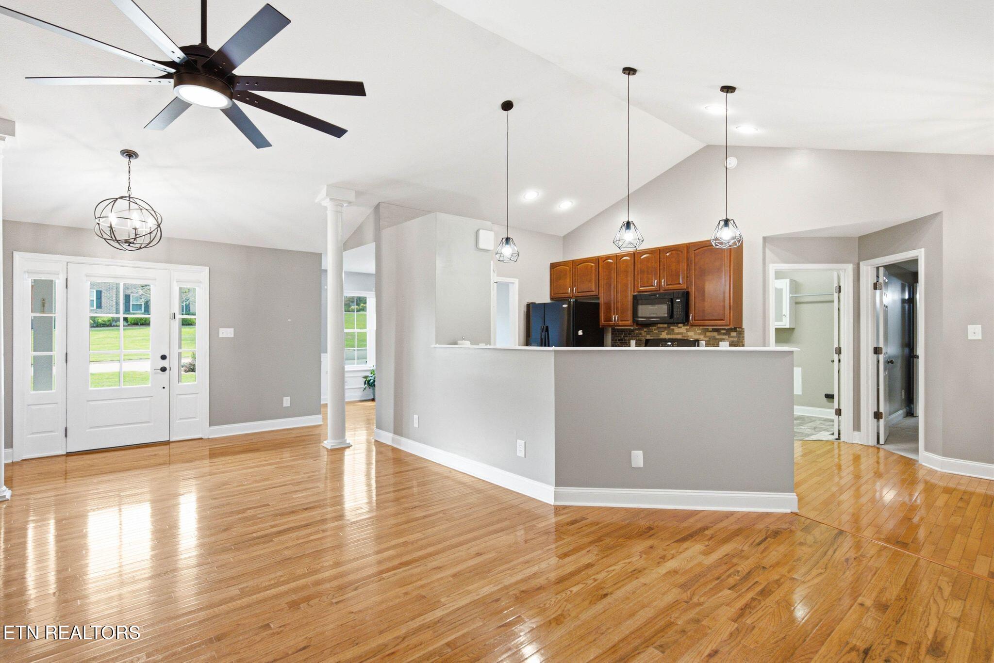 5223 Trumpet Vine Lane Knoxville TN 37918