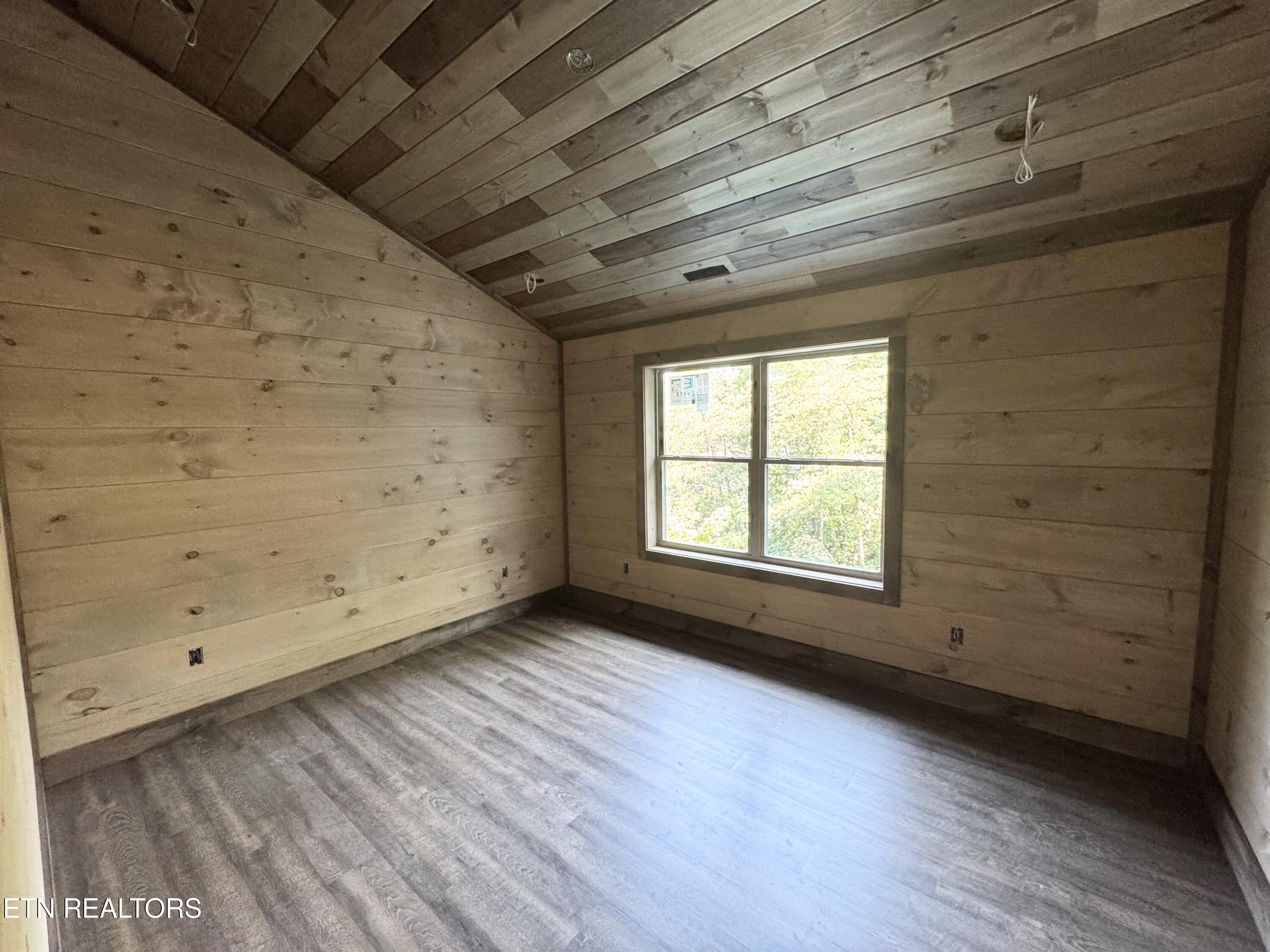 3210 Pine Way Pigeon Forge TN 37863