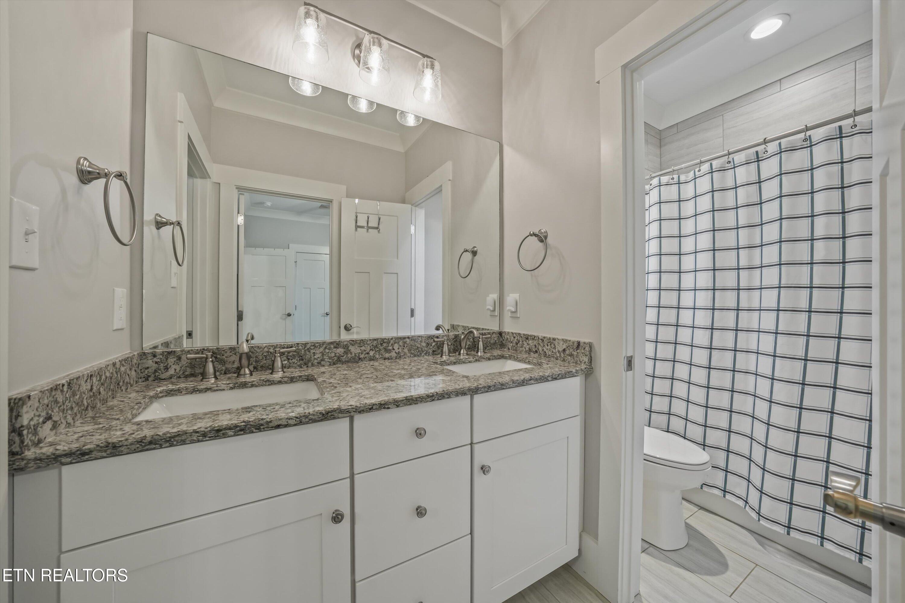 7703 Madgewood Lane Knoxville TN 37909