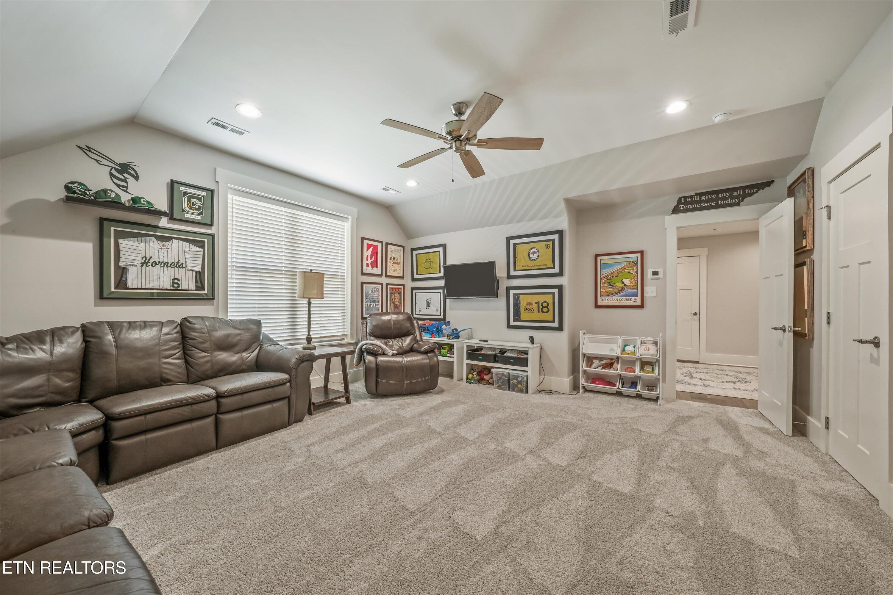7703 Madgewood Lane Knoxville TN 37909