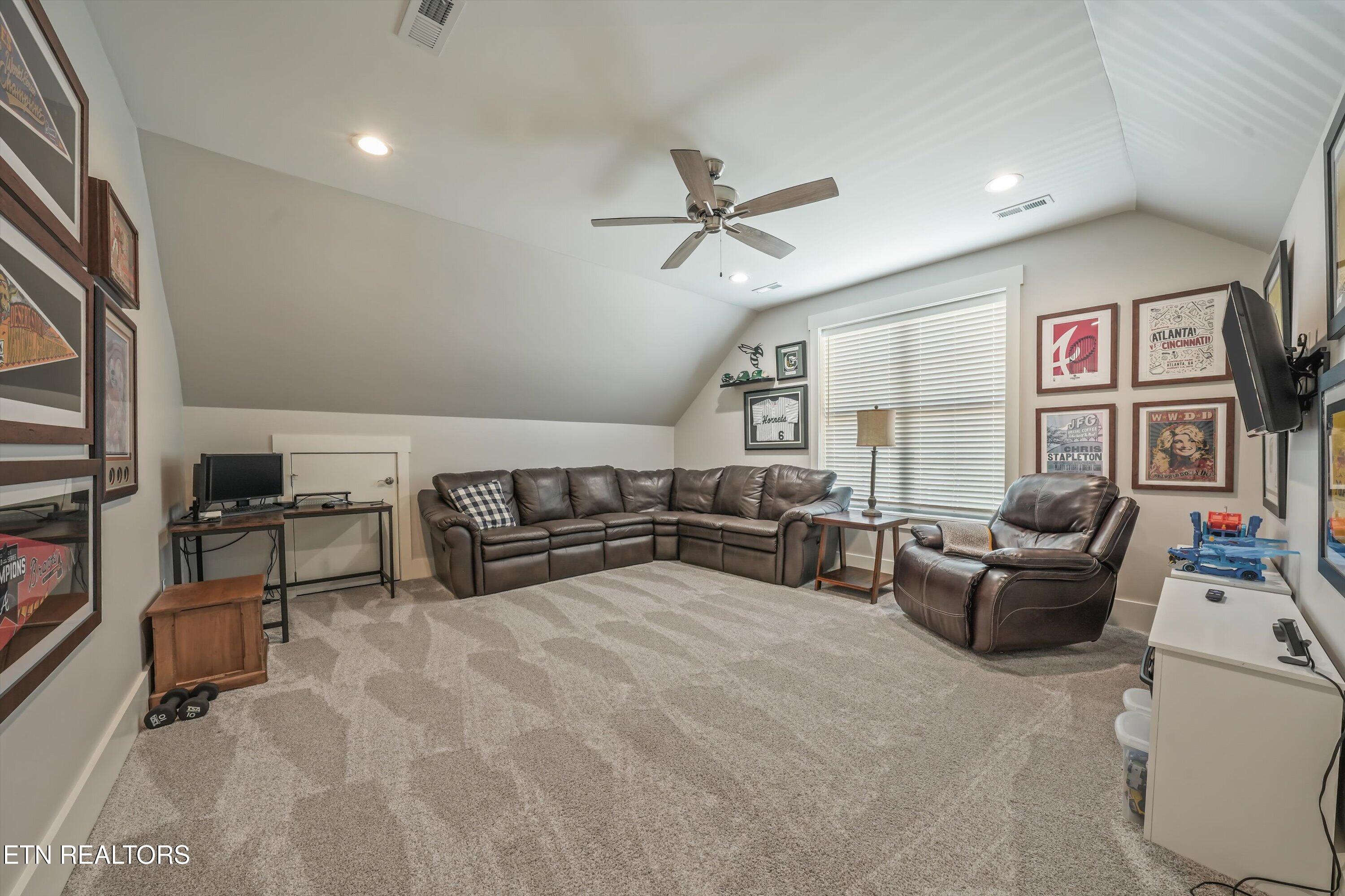 7703 Madgewood Lane Knoxville TN 37909
