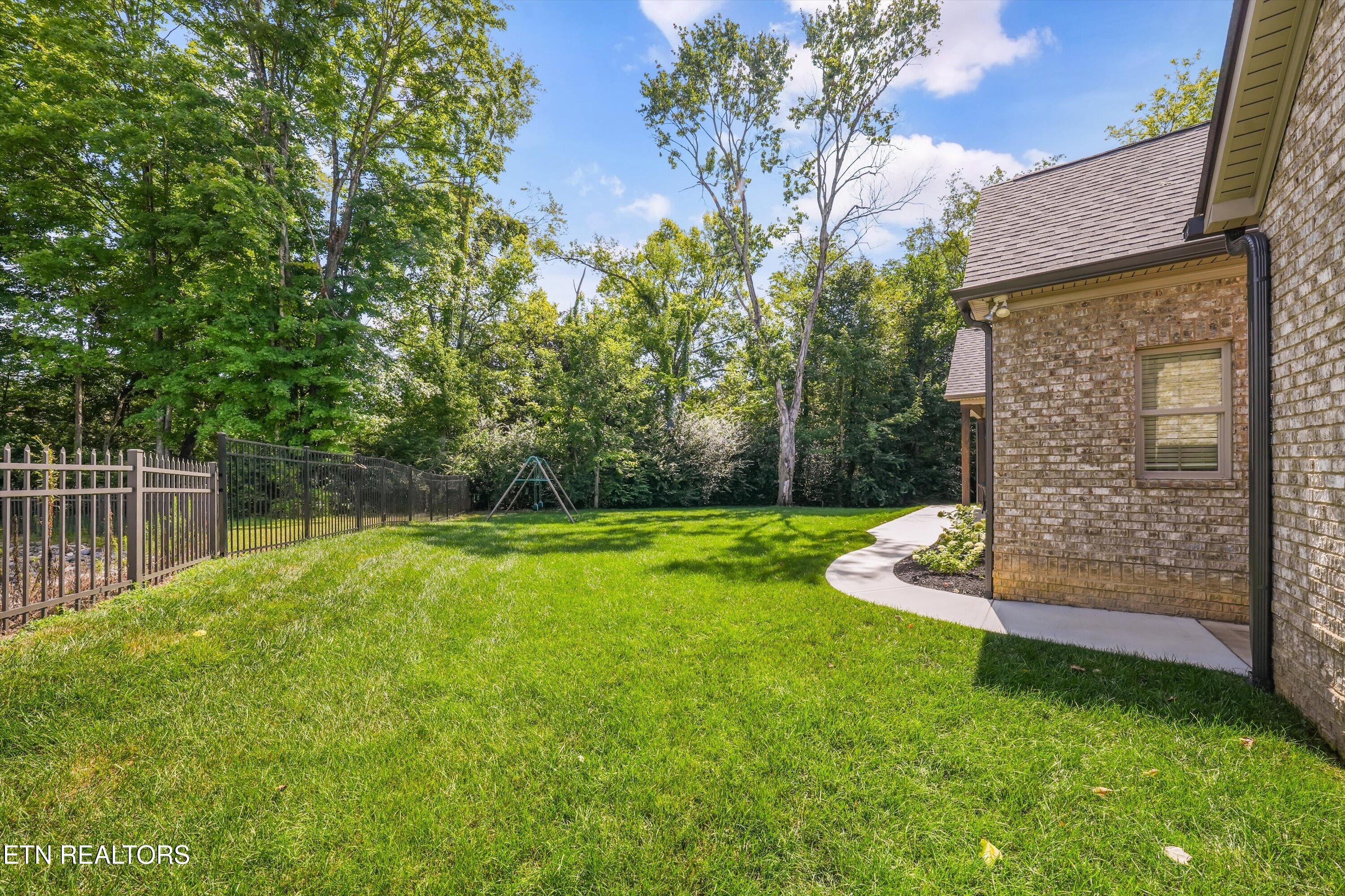 7703 Madgewood Lane Knoxville TN 37909