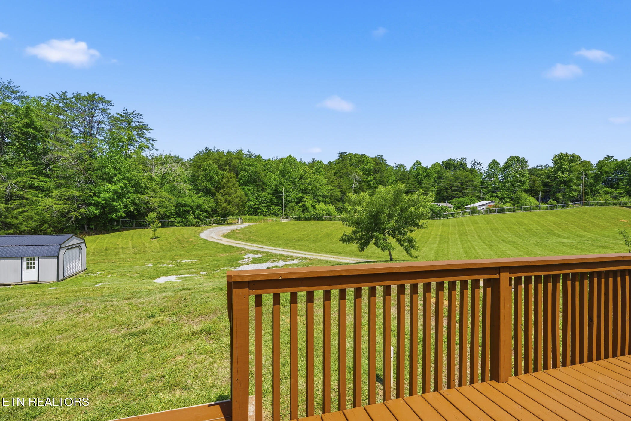 220 Three Point Road Vonore TN 37885