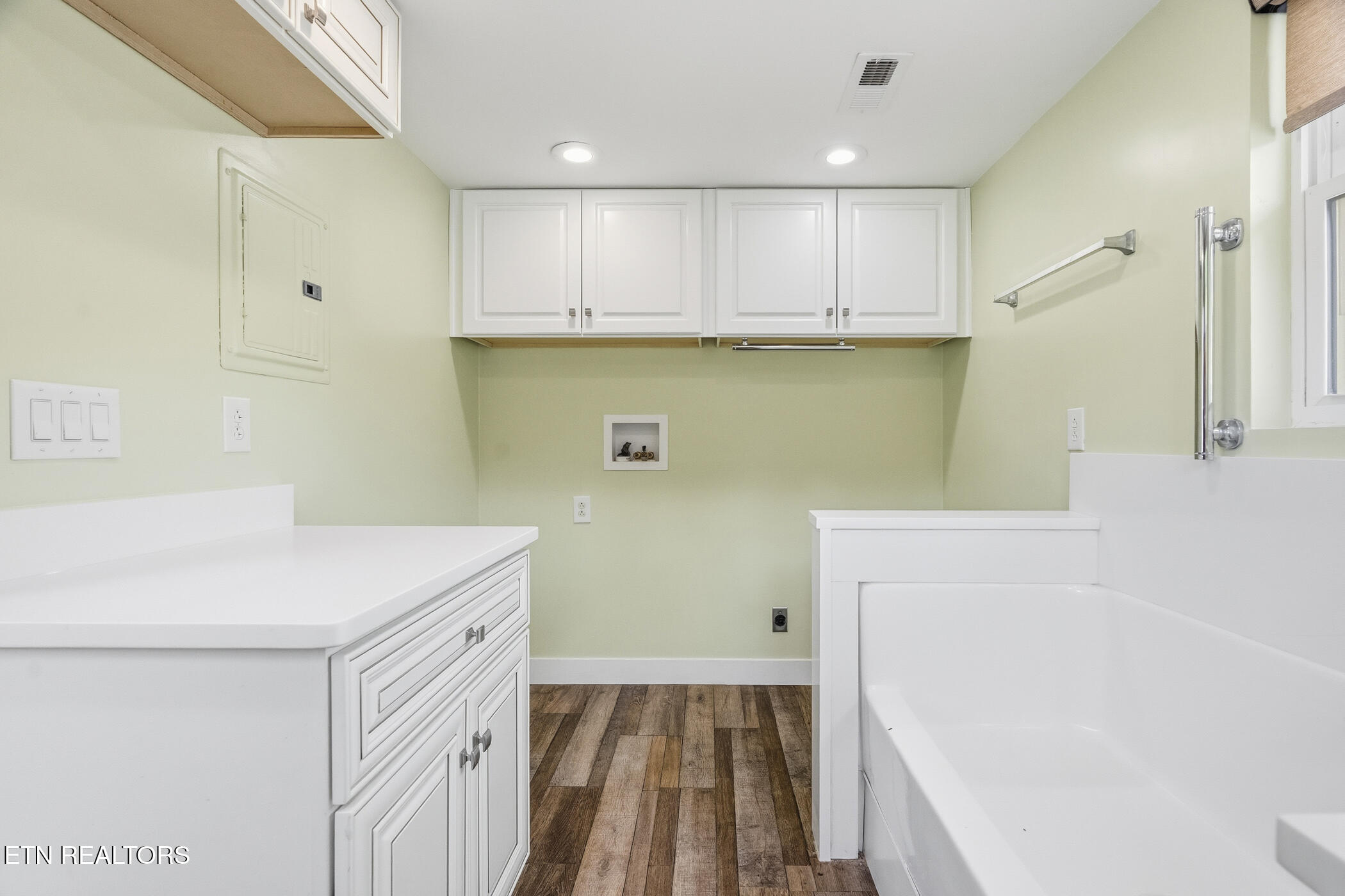 220 Three Point Road Vonore TN 37885