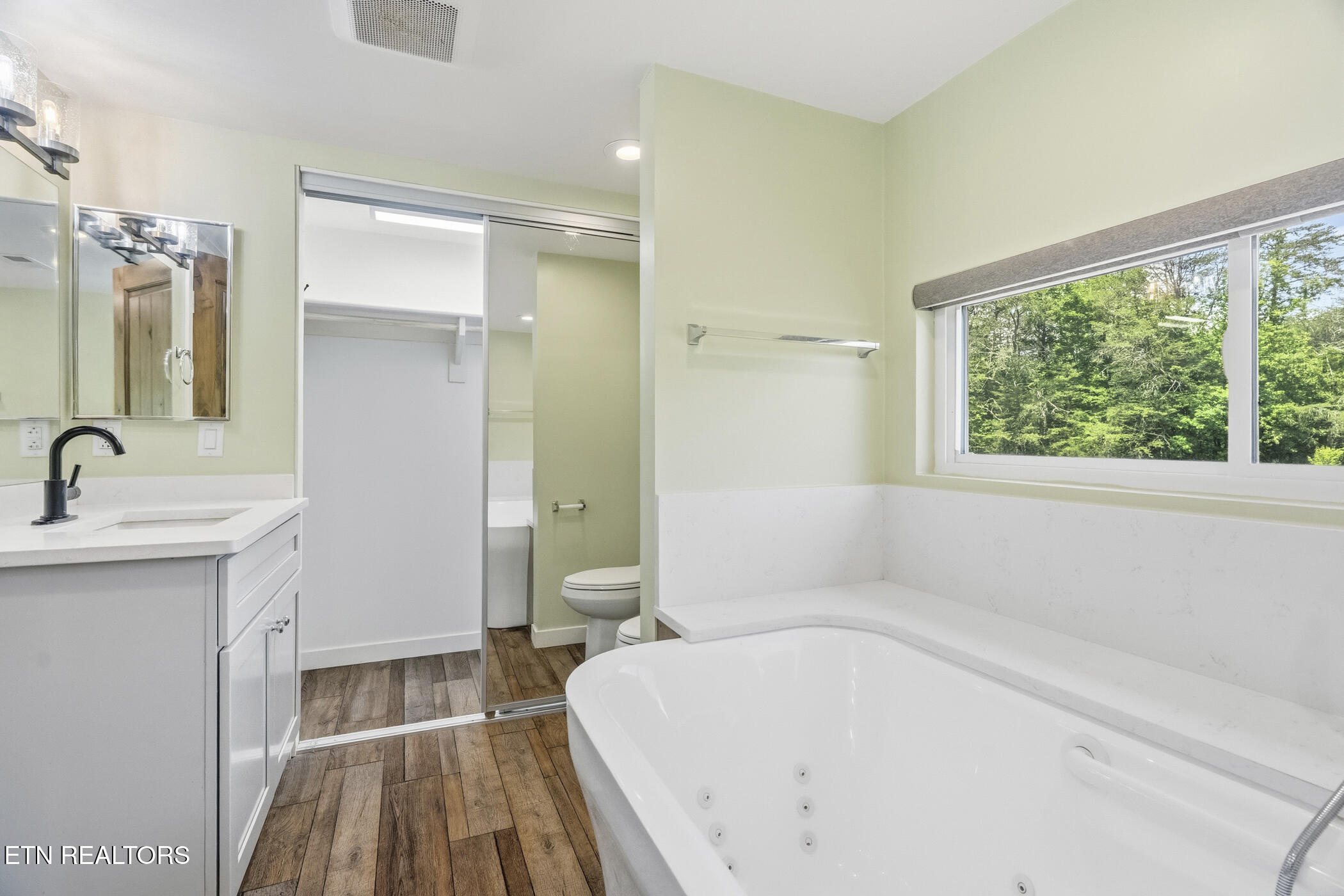 220 Three Point Road Vonore TN 37885