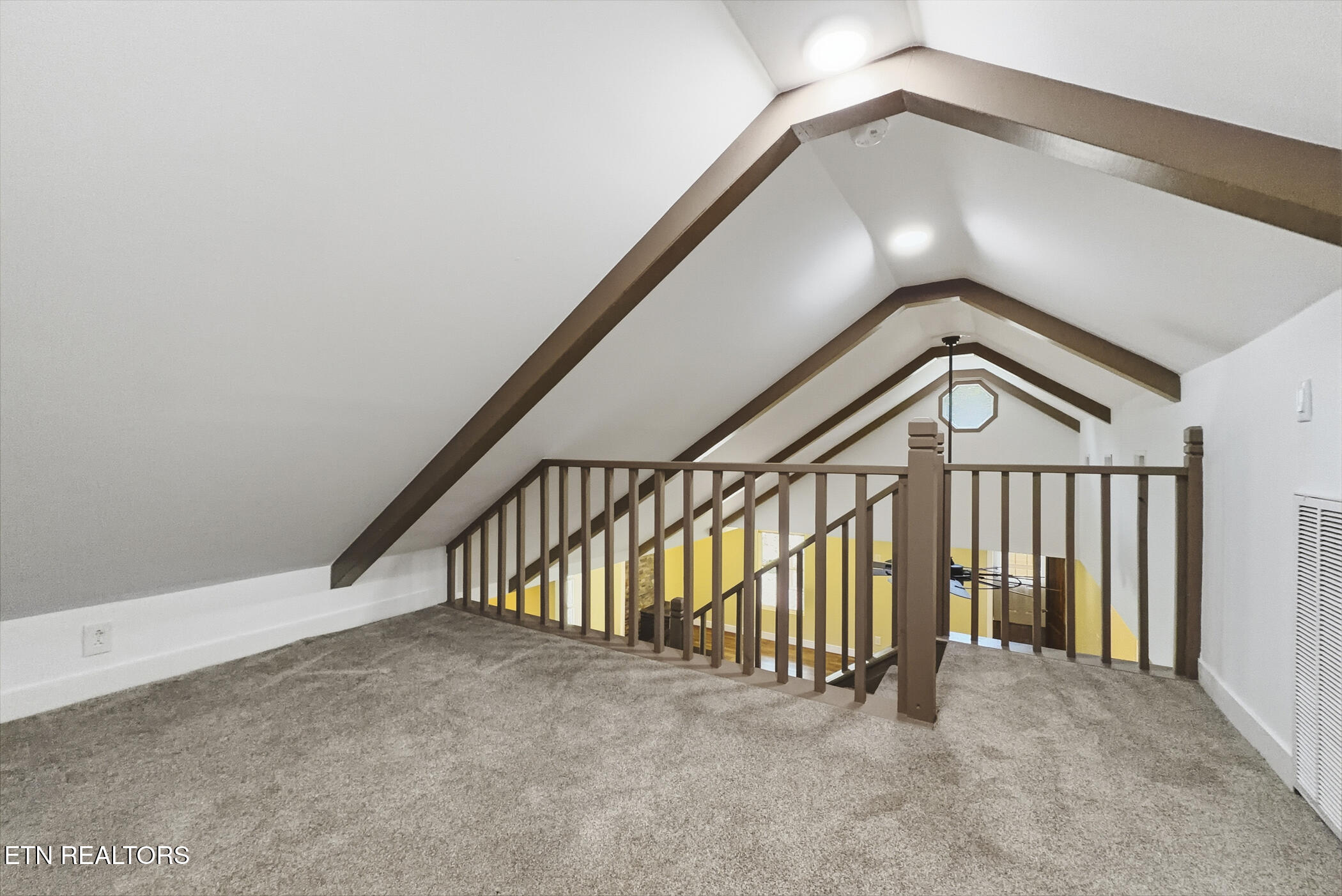 220 Three Point Road Vonore TN 37885