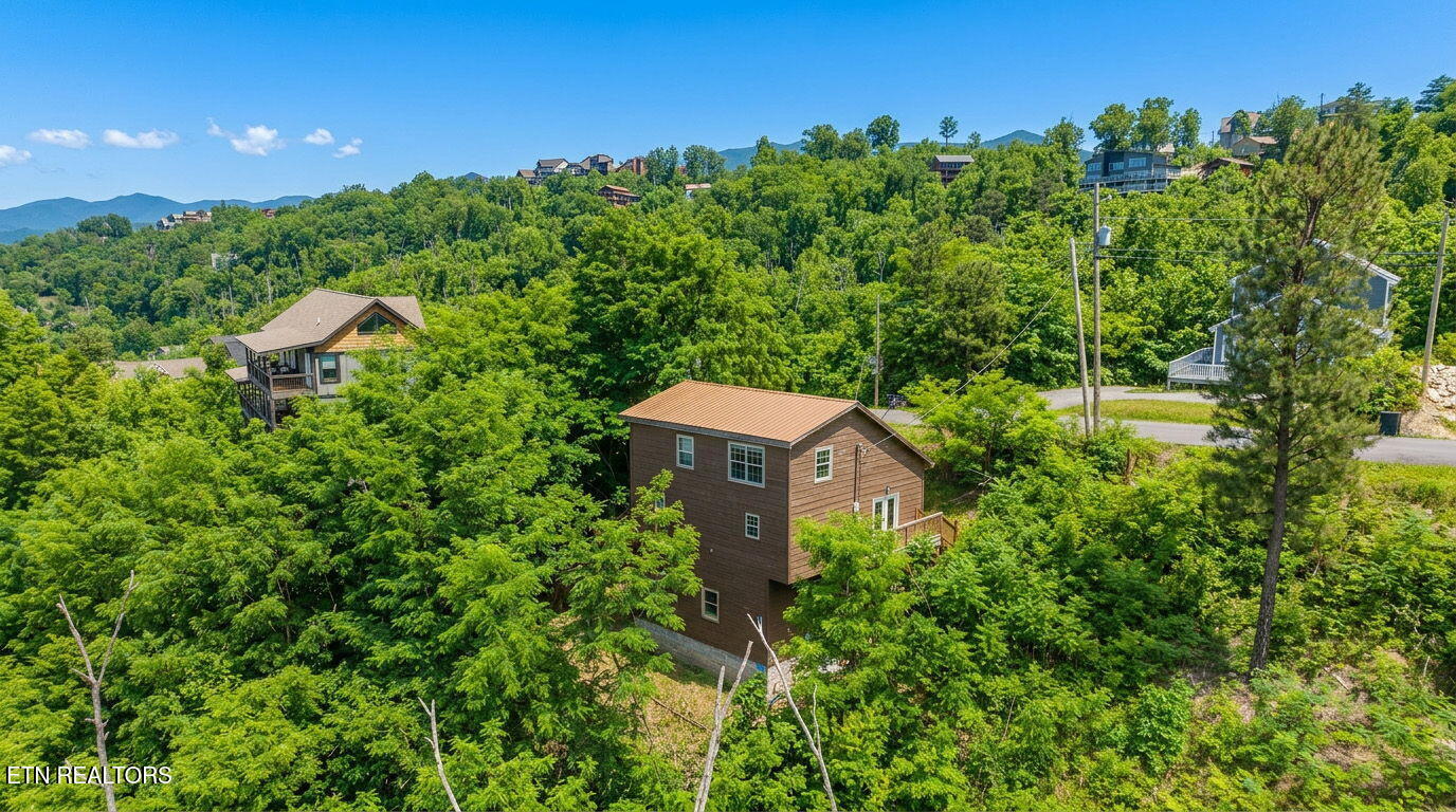 625/628 Pinecrest Drive Gatlinburg TN 37738