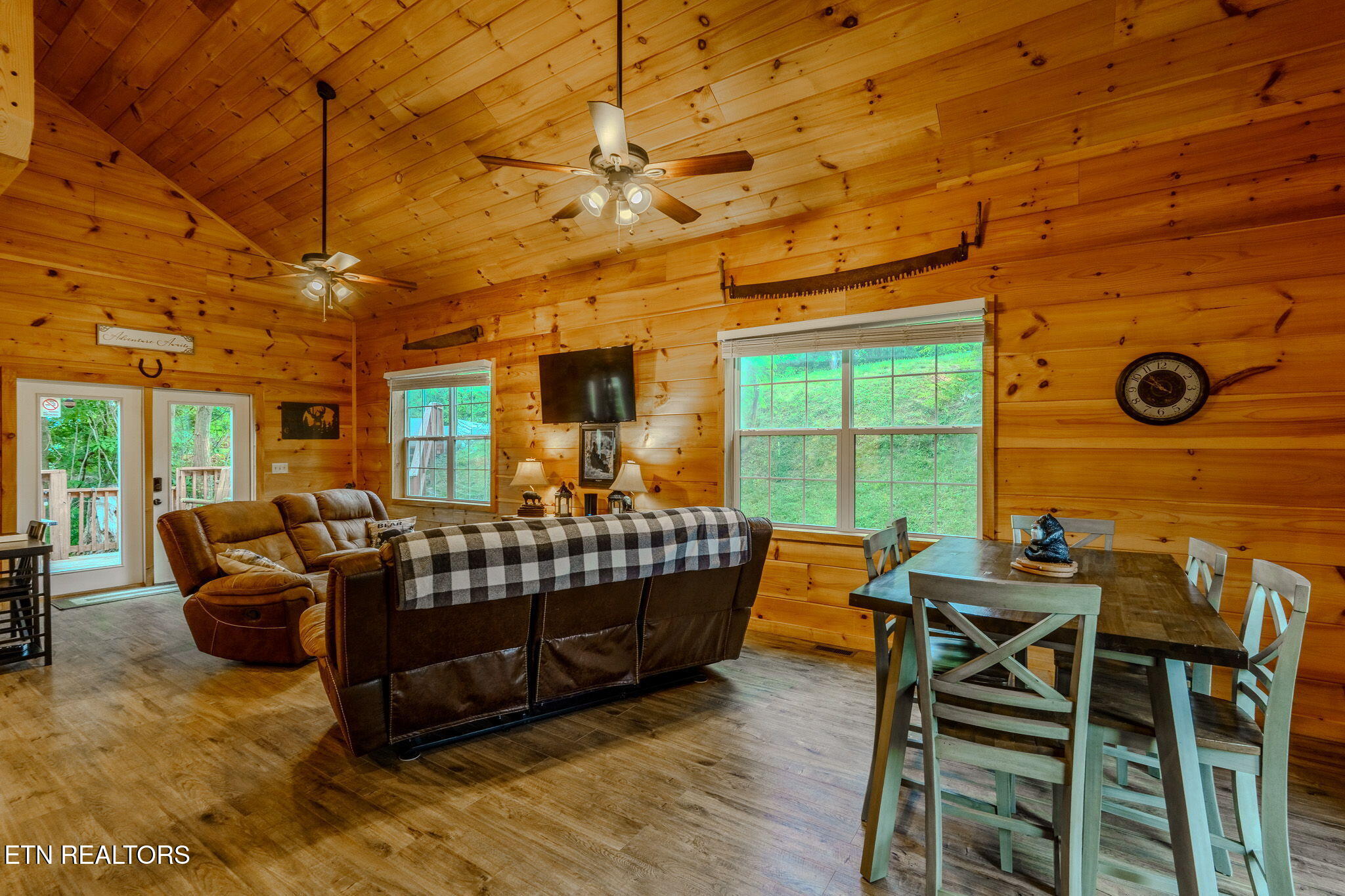 625/628 Pinecrest Drive Gatlinburg TN 37738