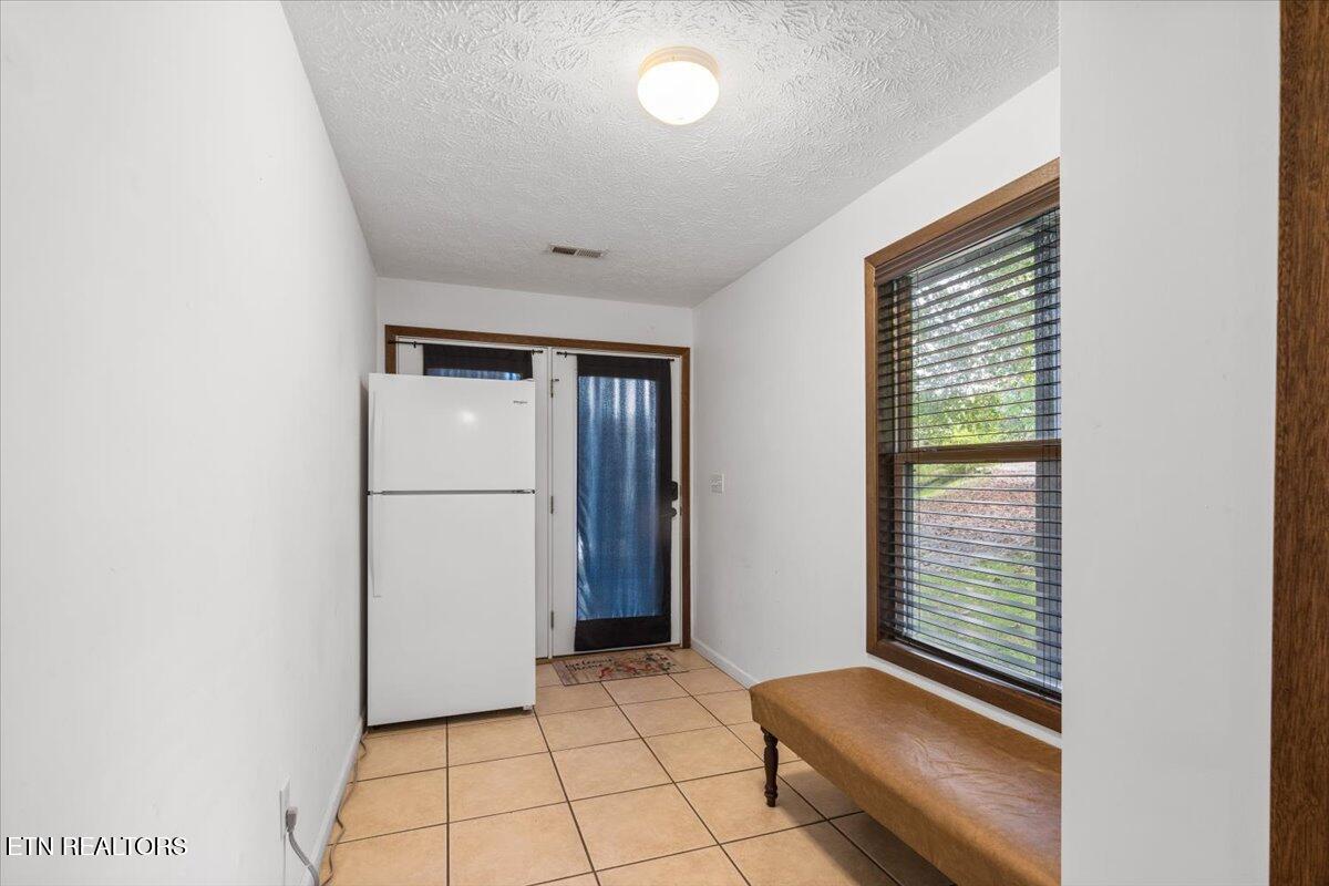 398 Perry Smith Lane Caryville TN 37714