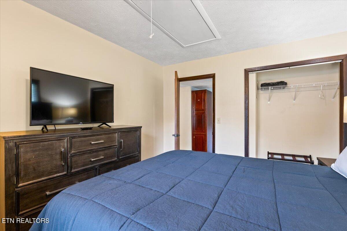 398 Perry Smith Lane Caryville TN 37714