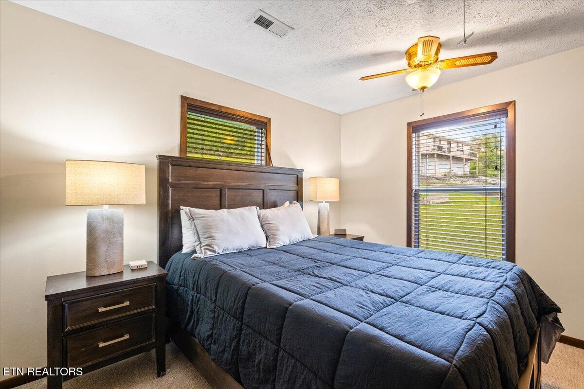 398 Perry Smith Lane Caryville TN 37714