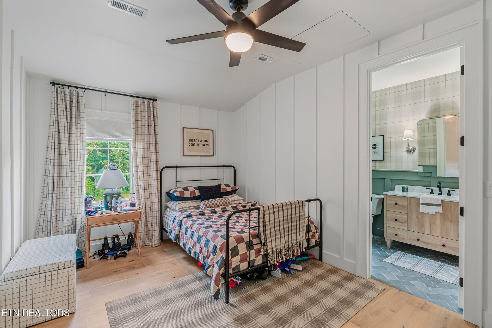 1338 Mountain Road Clinton TN 37716
