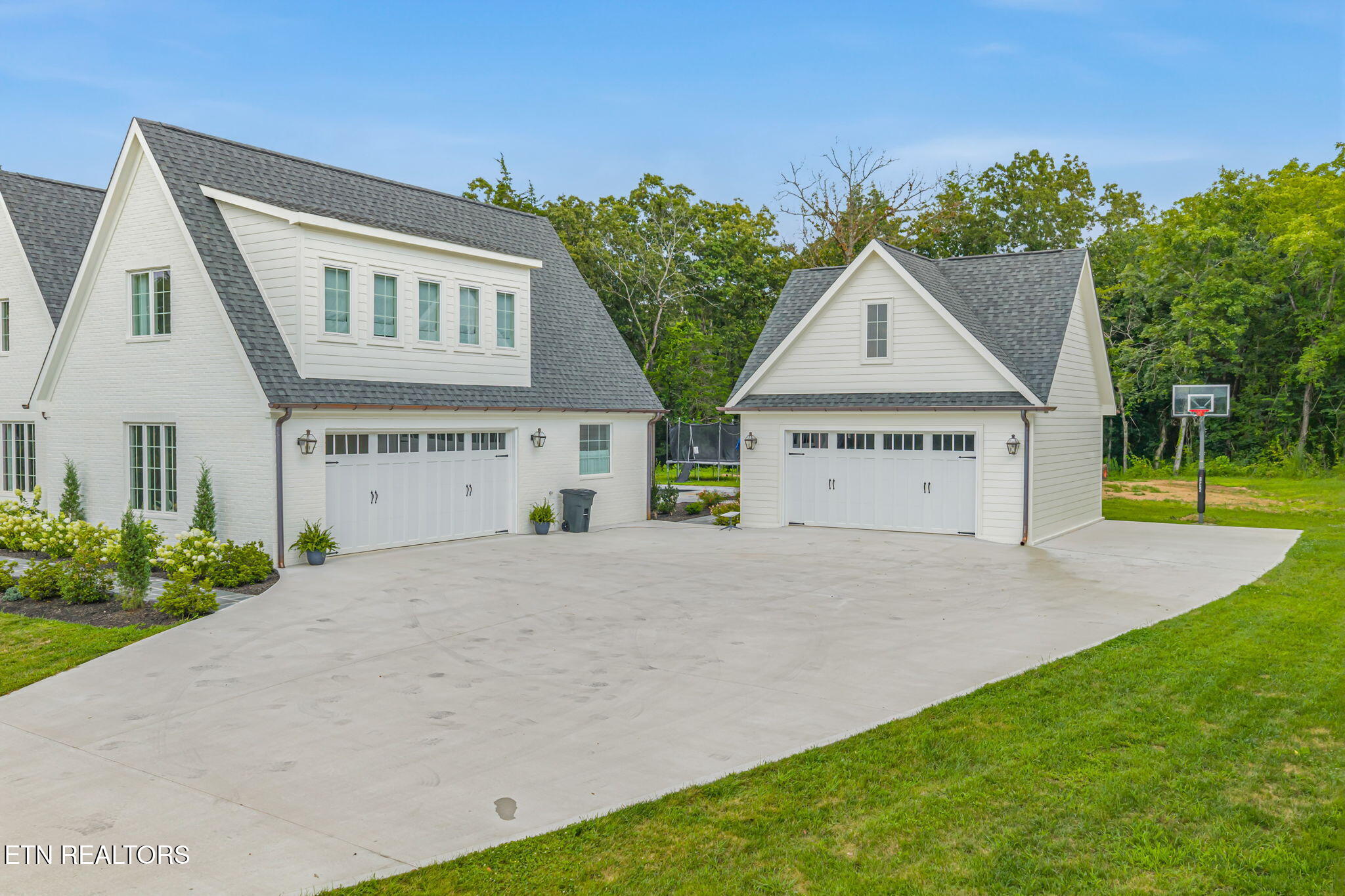 1338 Mountain Road Clinton TN 37716