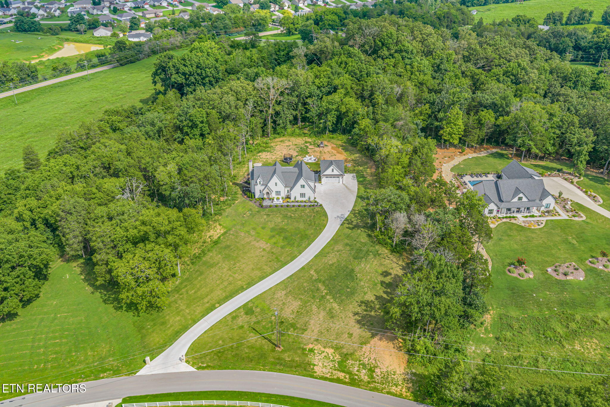 1338 Mountain Road Clinton TN 37716