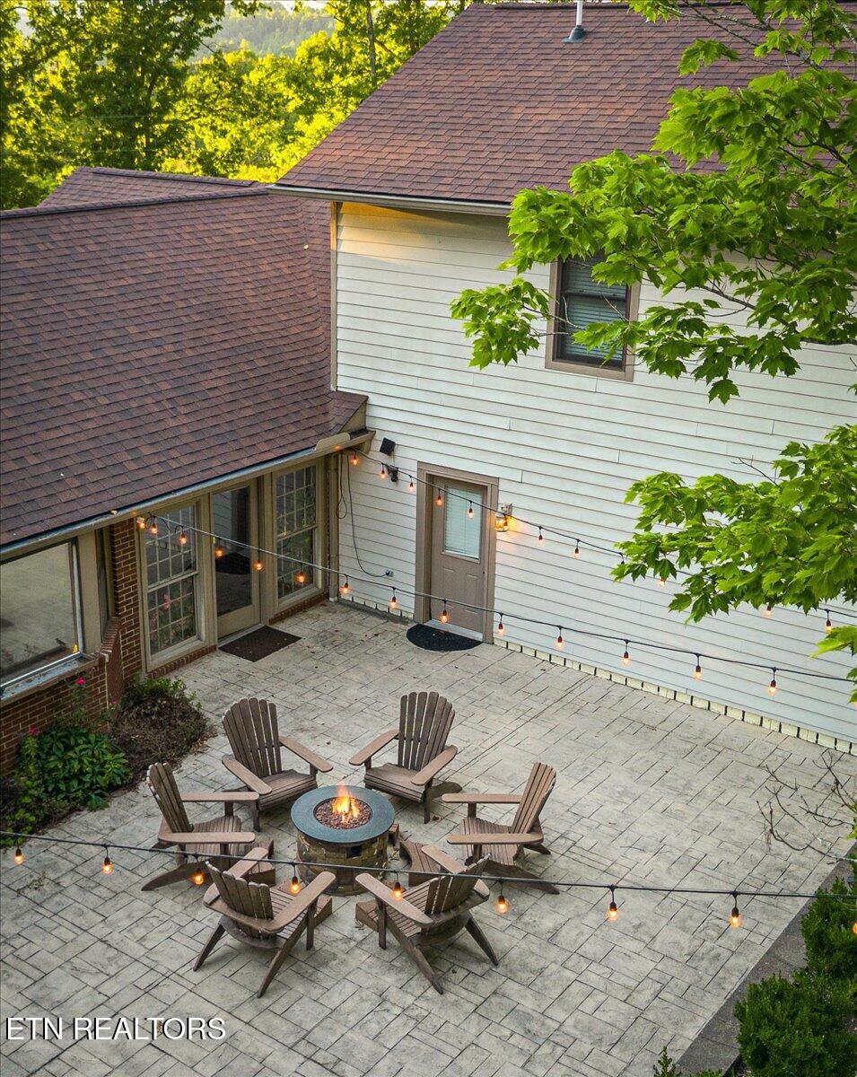 1517 Deerfield Way Lafollette TN 37766