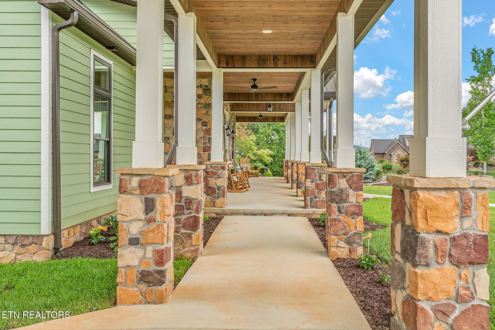 111 Crane Pointe Rockwood TN 37854