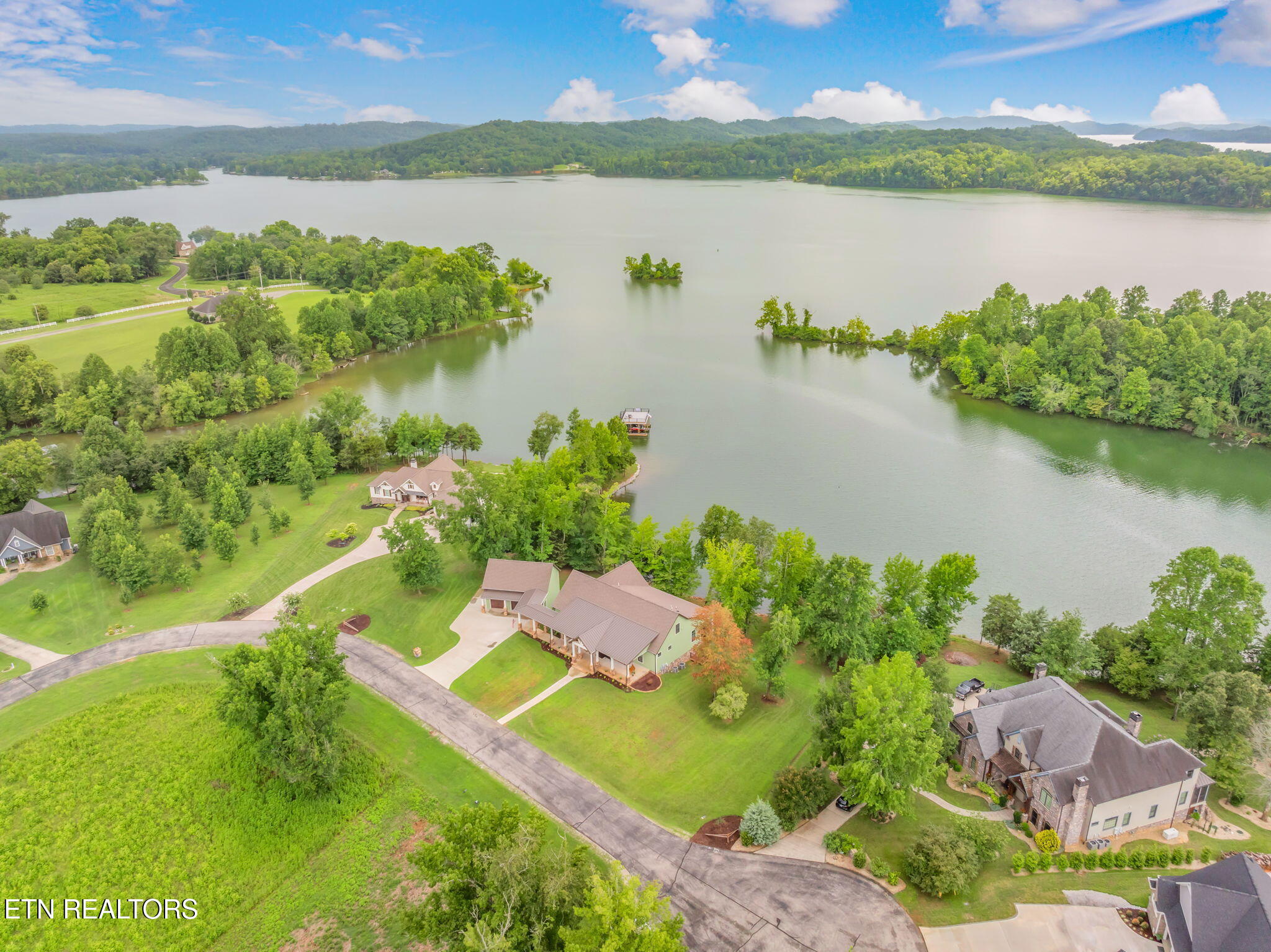 111 Crane Pointe Rockwood TN 37854