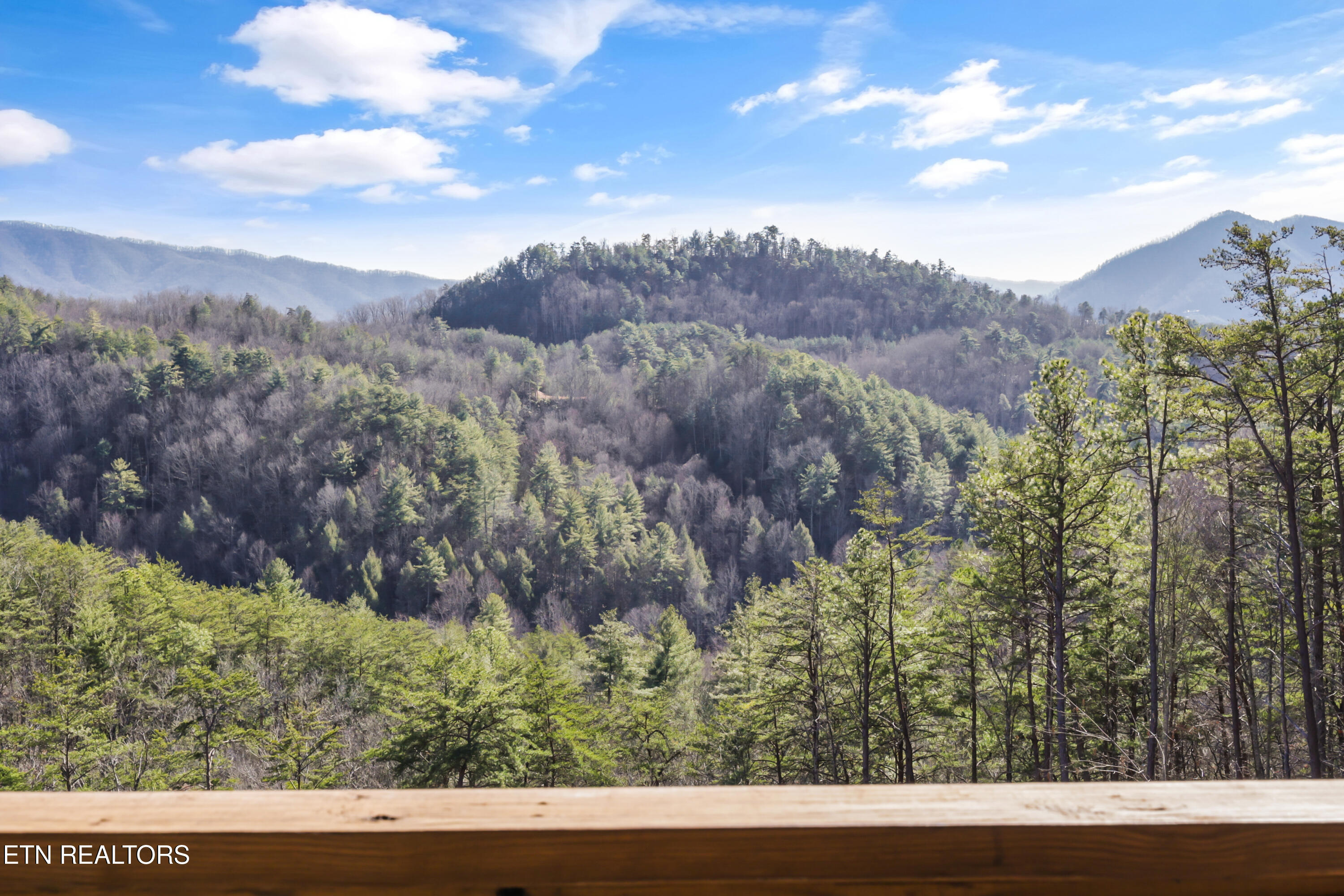 2731 Knights Lane Sevierville TN 37862