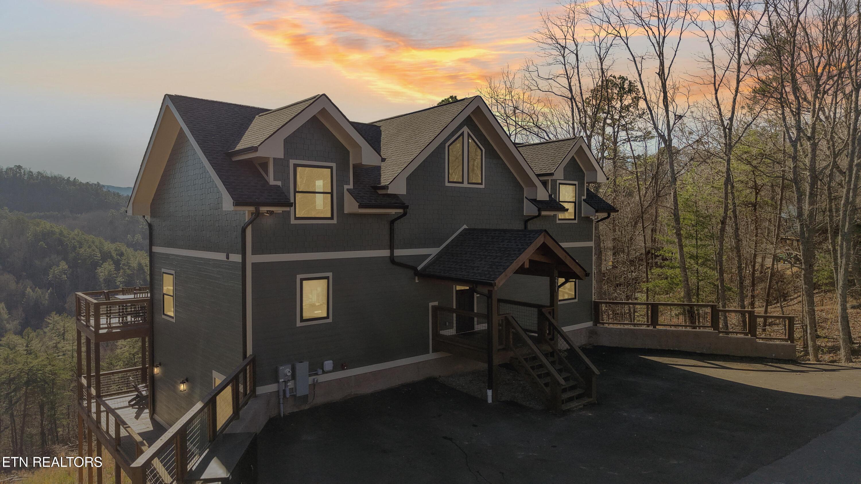 2731 Knights Lane Sevierville TN 37862