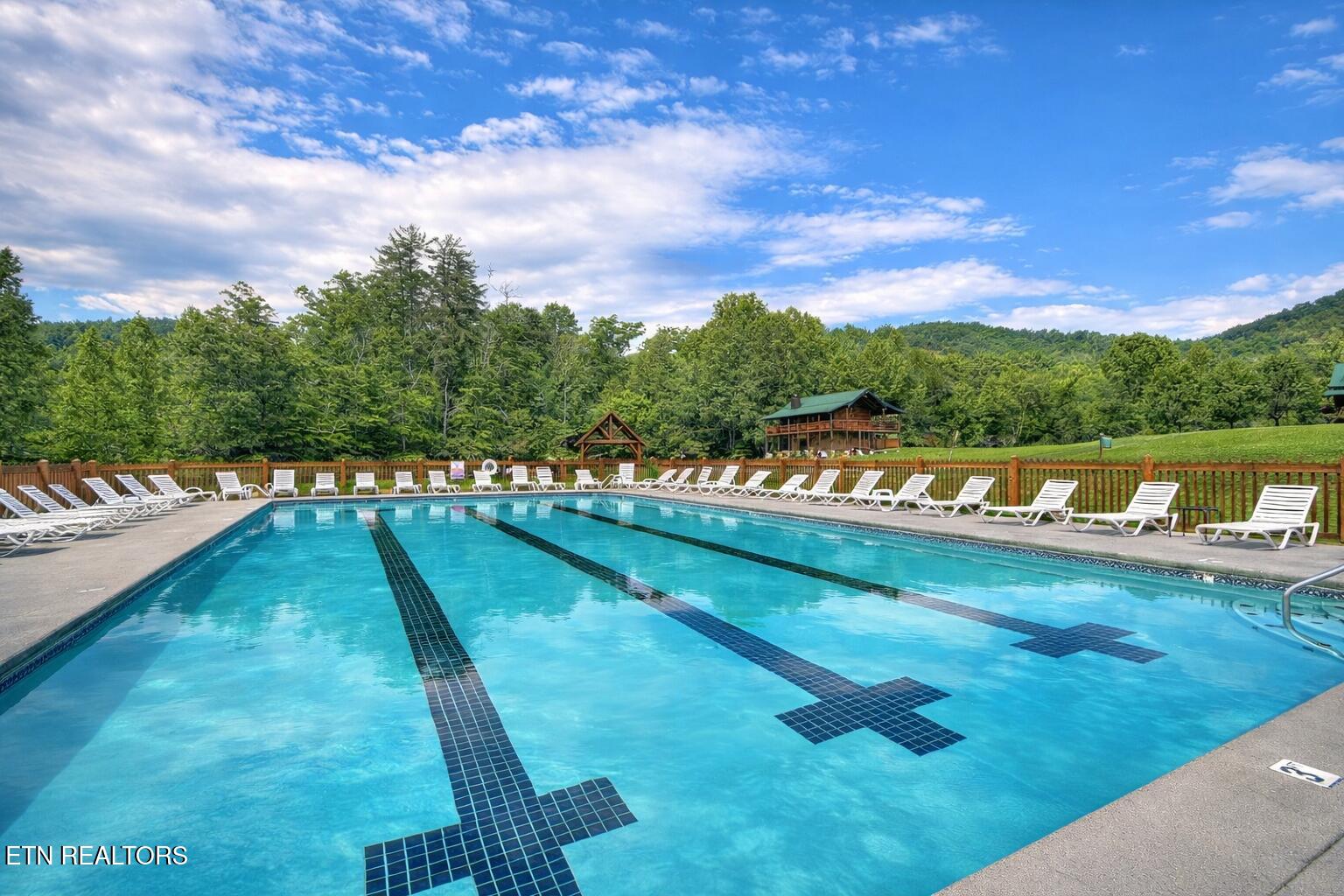 2731 Knights Lane Sevierville TN 37862