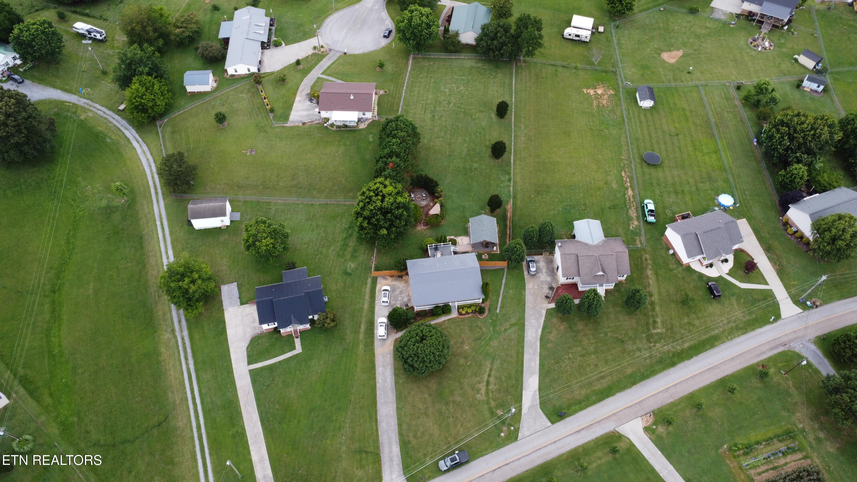 1773 Mullins Road Russellville TN 37860