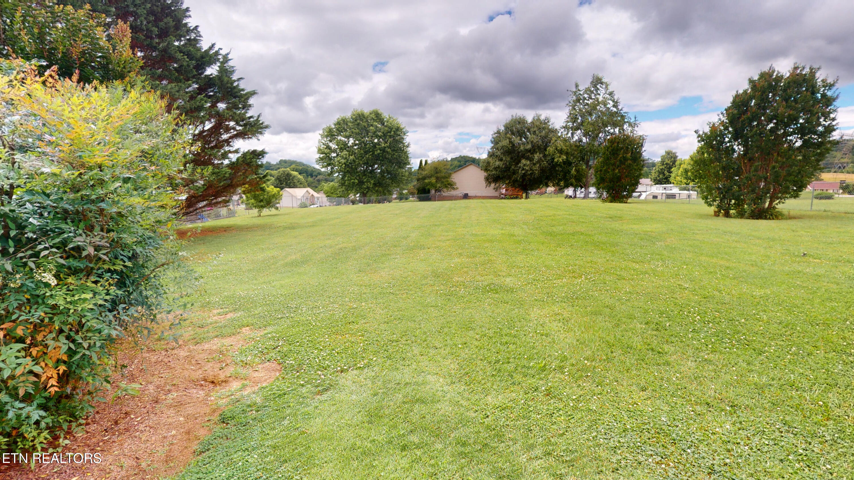 1773 Mullins Road Russellville TN 37860