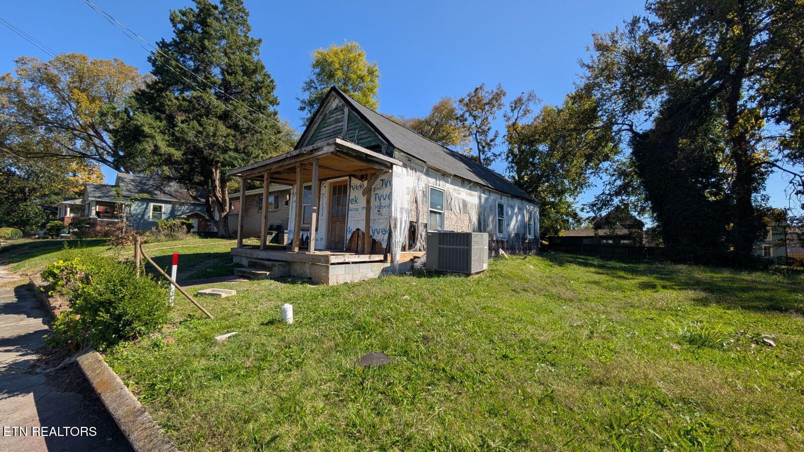 218 Cansler Avenue Knoxville TN 37921