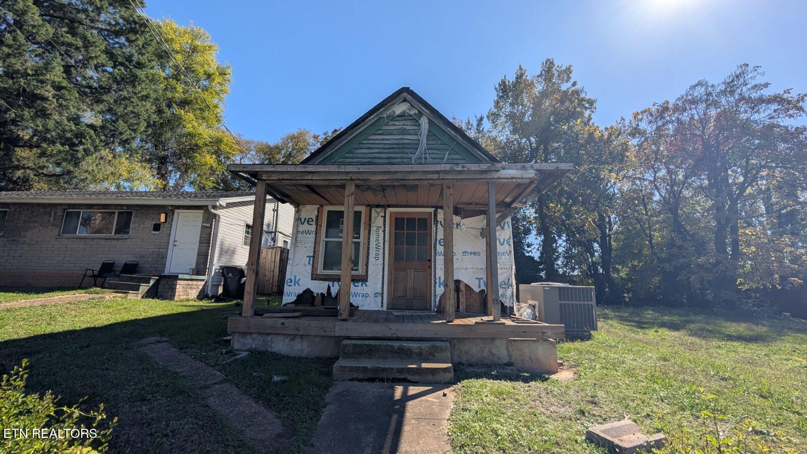 218 Cansler Avenue Knoxville TN 37921