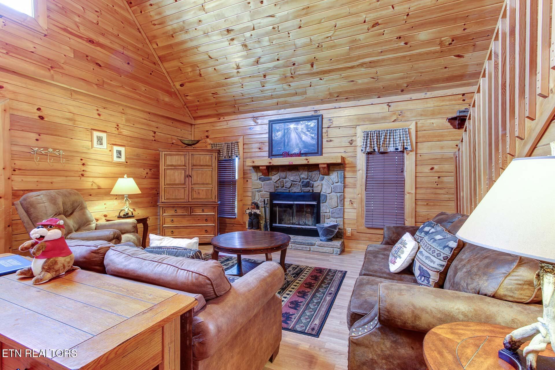 2559 Fleming Way Sevierville TN 37876