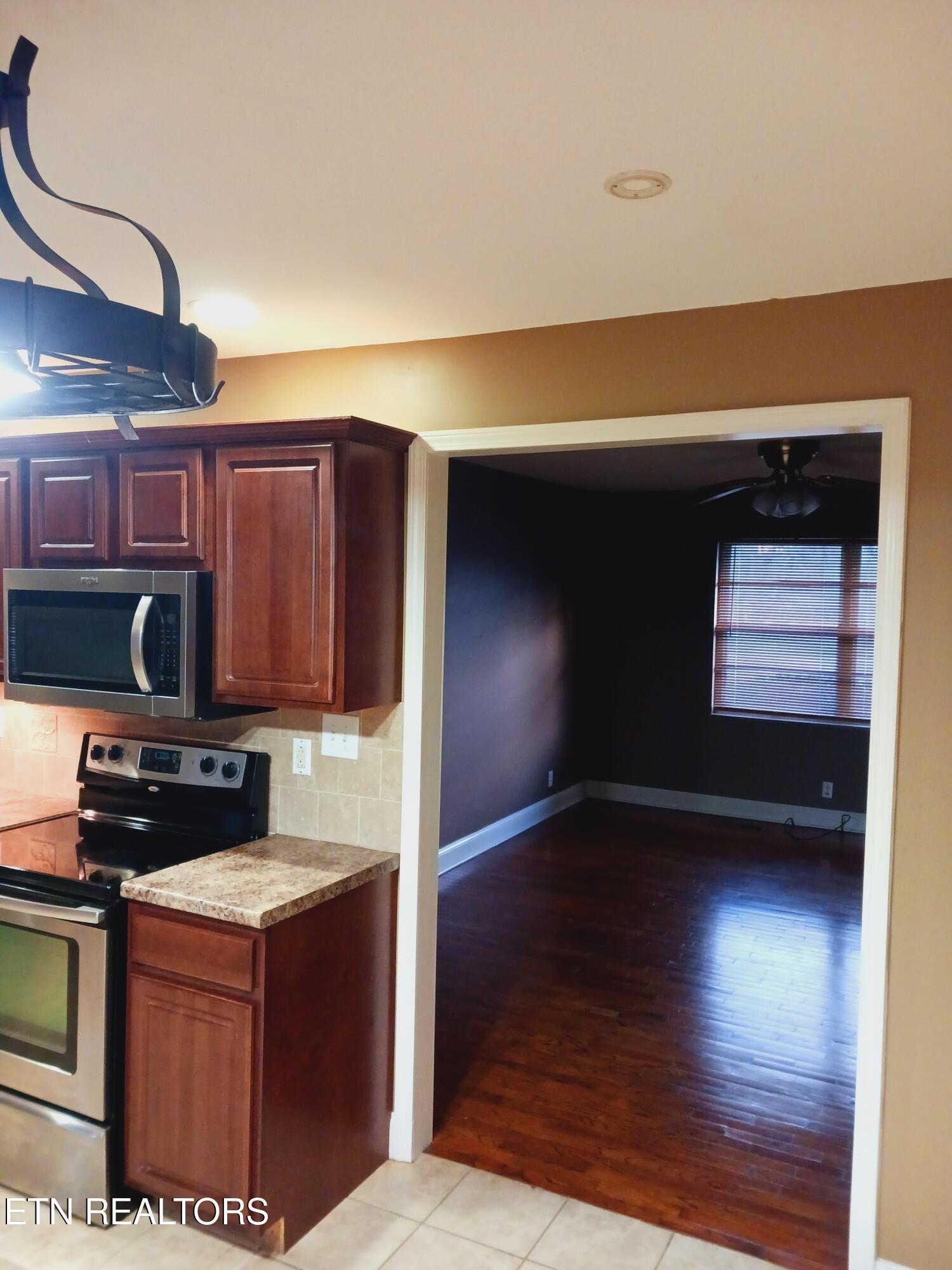 4776 Roane State Highway Rockwood TN 37854