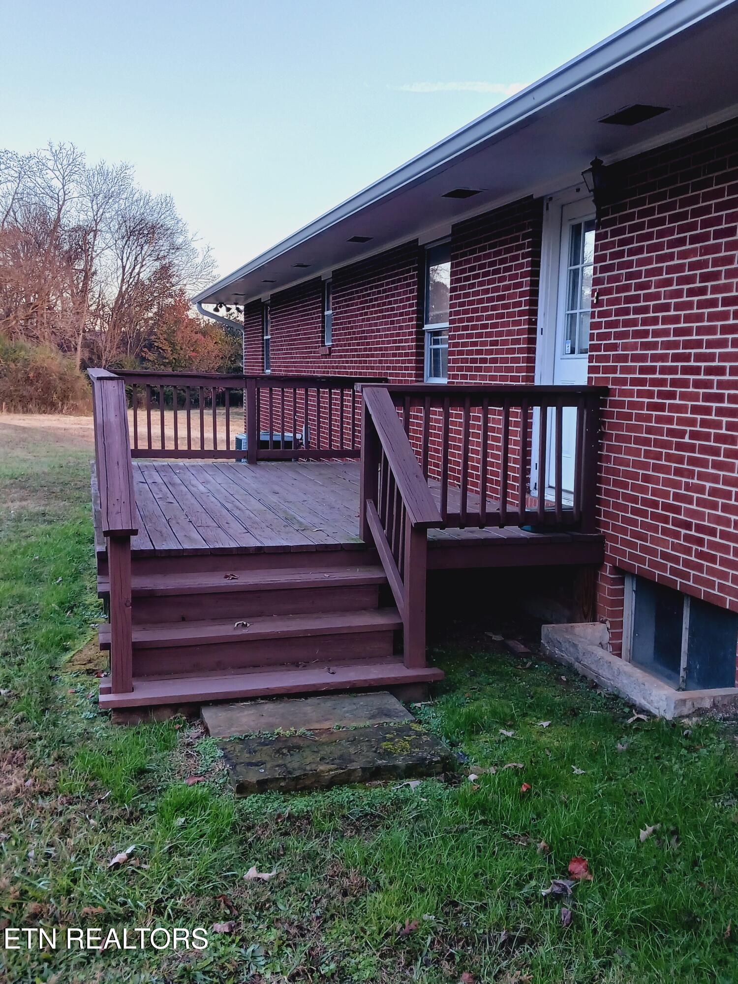 4776 Roane State Highway Rockwood TN 37854