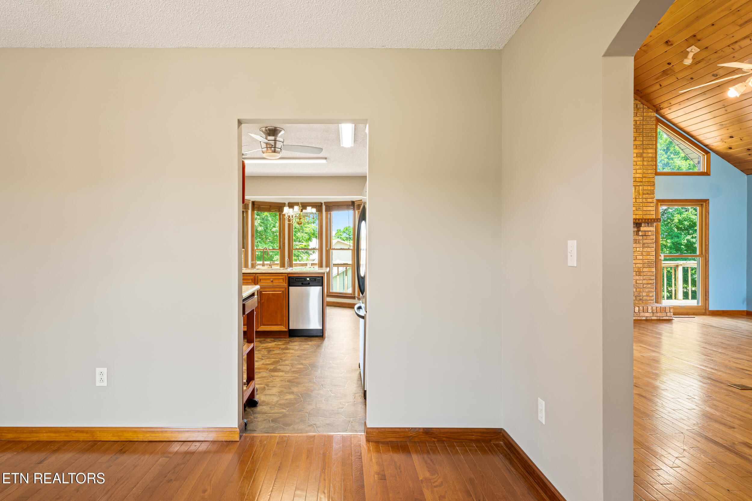 109 Overlook Drive Loudon TN 37774