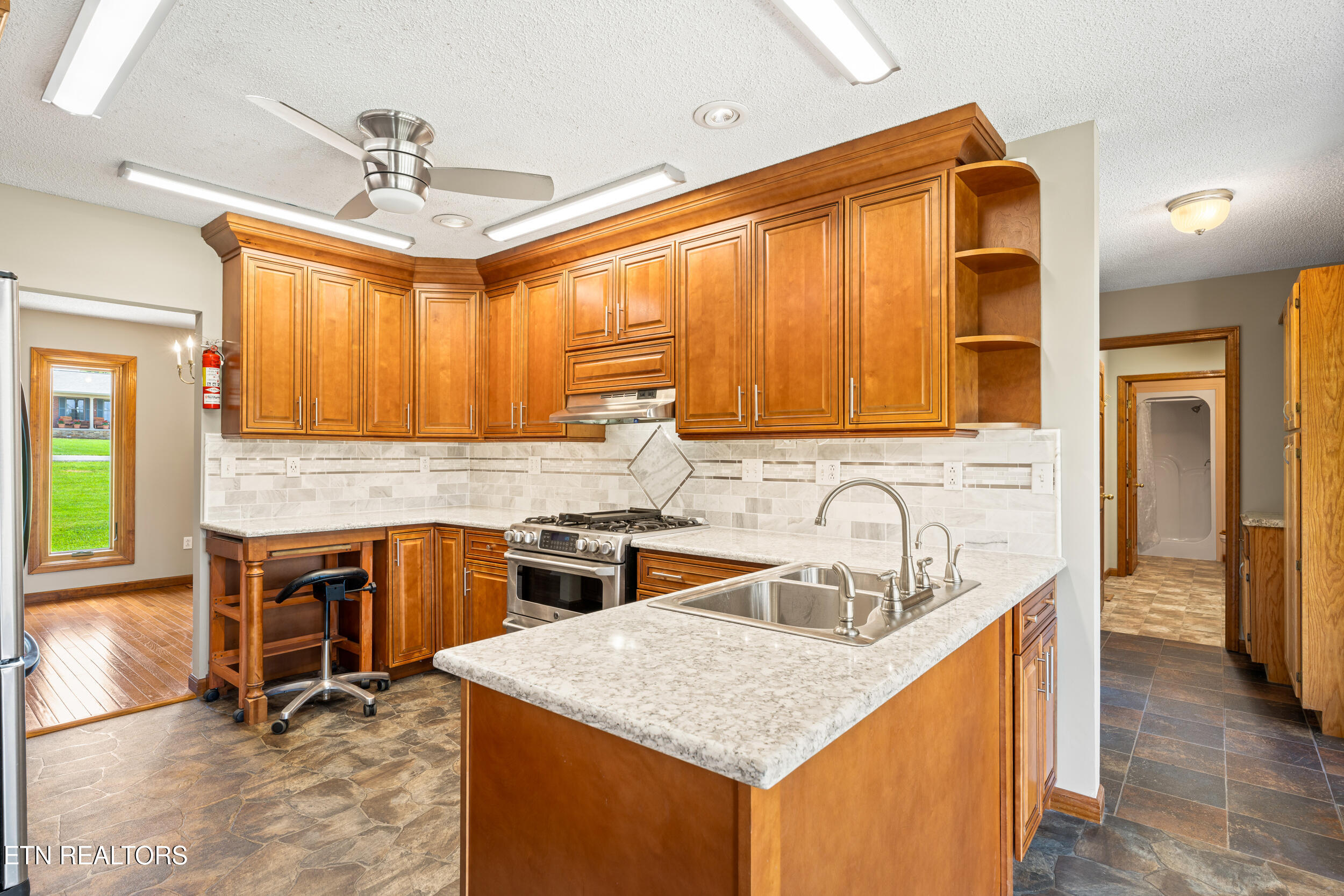 109 Overlook Drive Loudon TN 37774