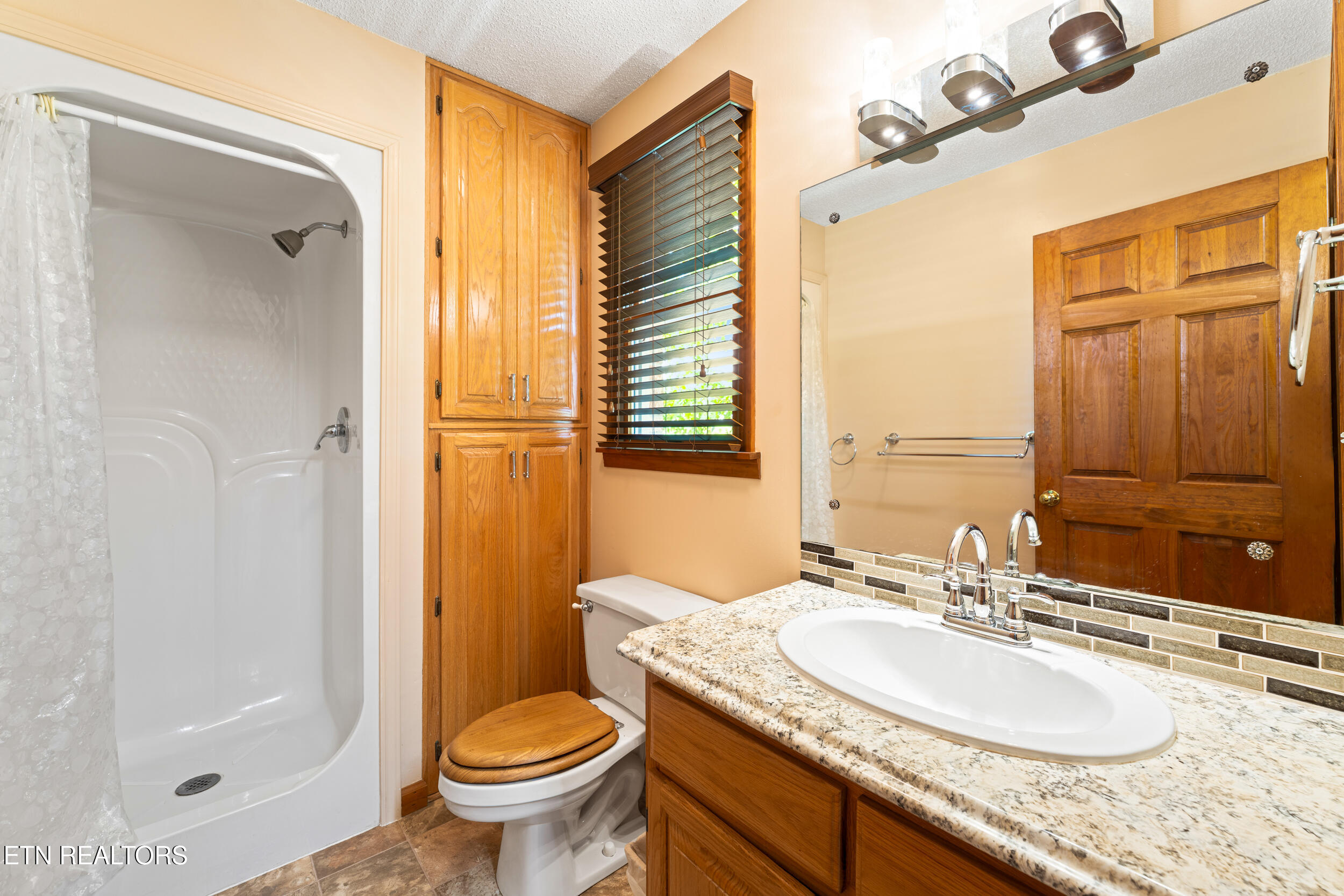 109 Overlook Drive Loudon TN 37774