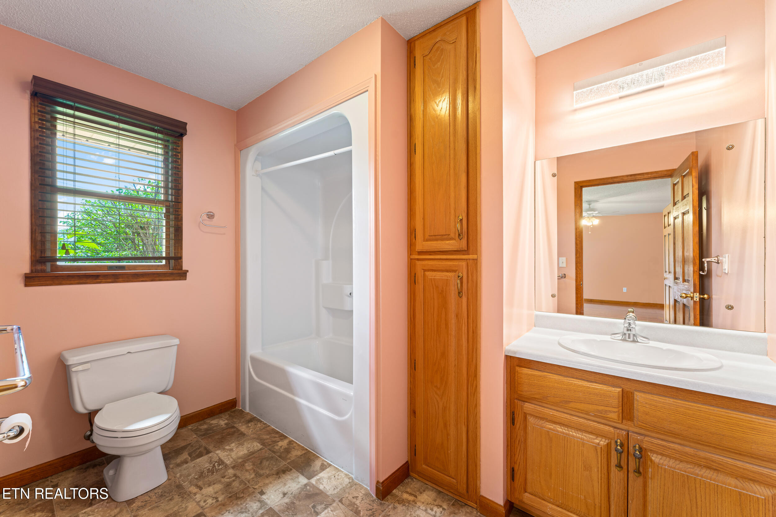 109 Overlook Drive Loudon TN 37774