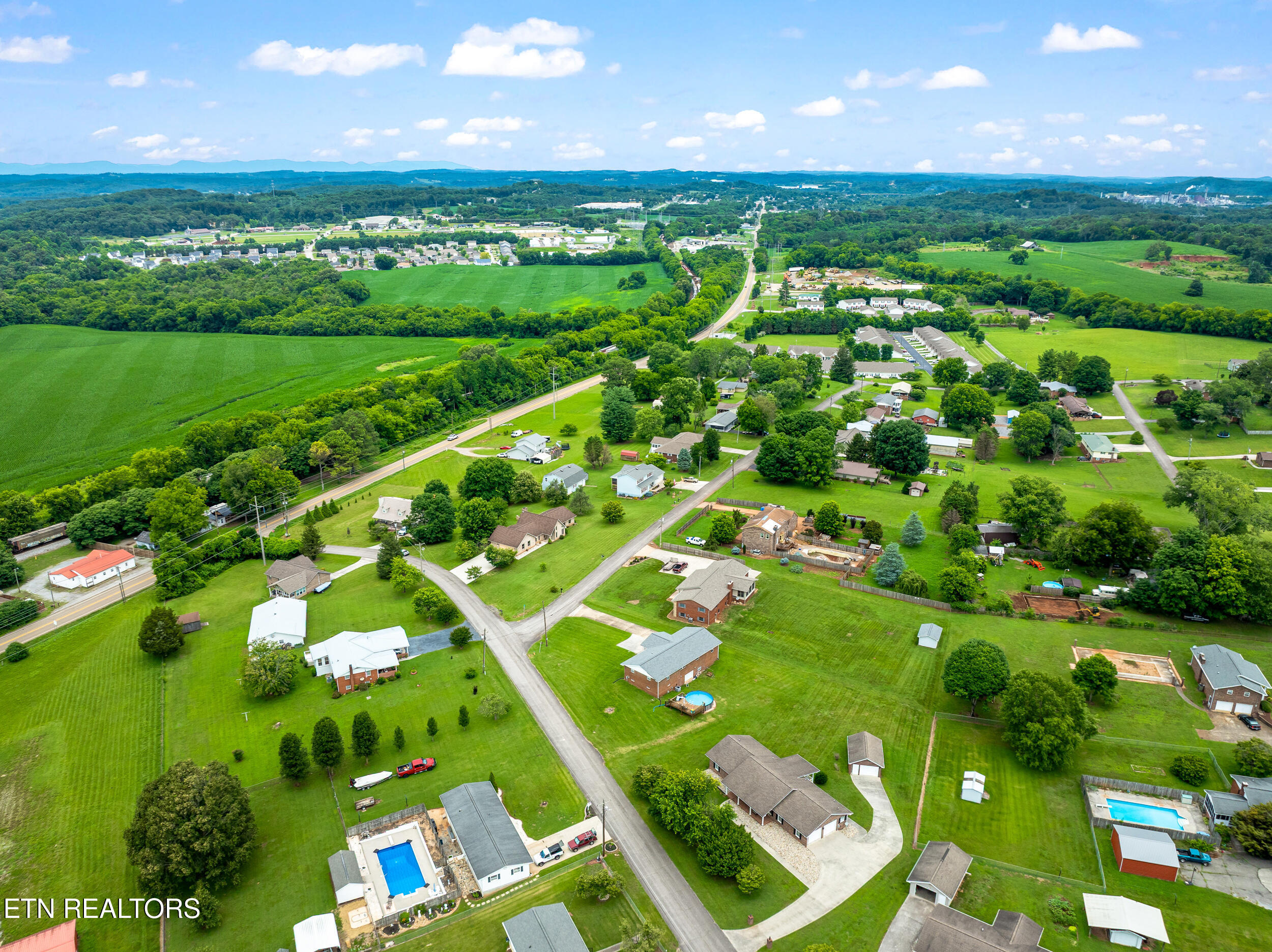 109 Overlook Drive Loudon TN 37774