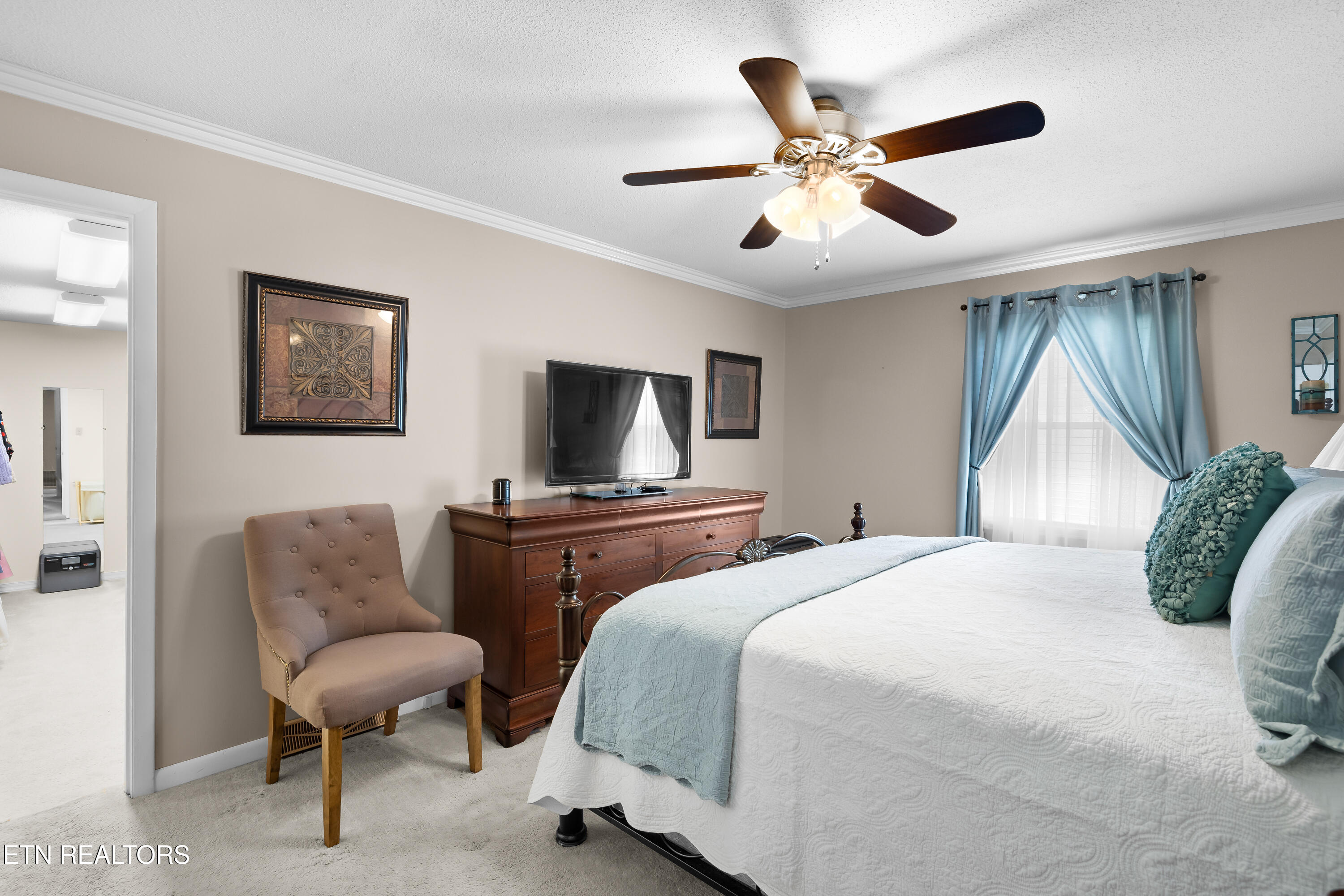 1321 Crestwood Drive Louisville TN 37777