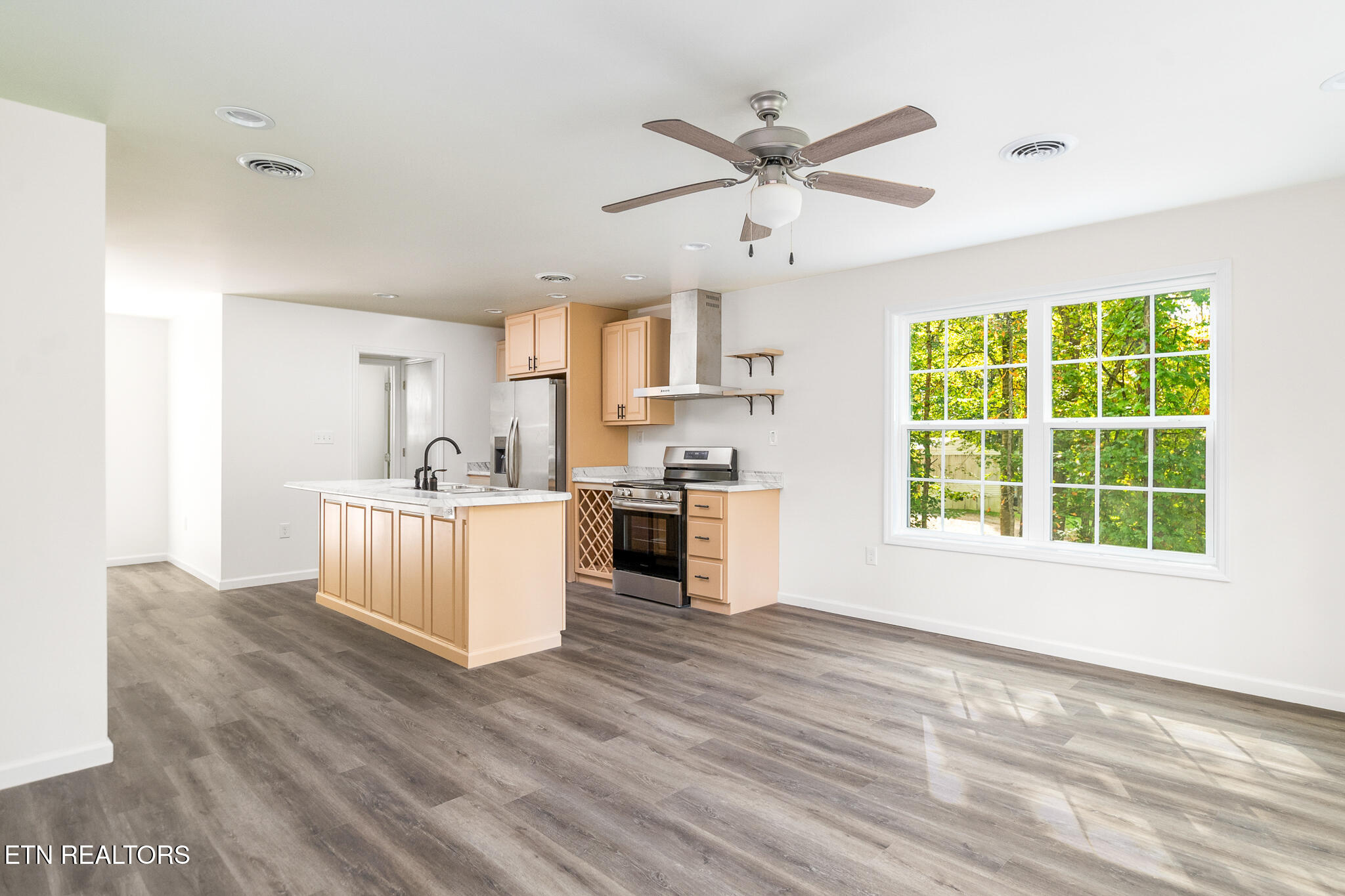 170 Lone Mountain Road Andersonville TN 37705