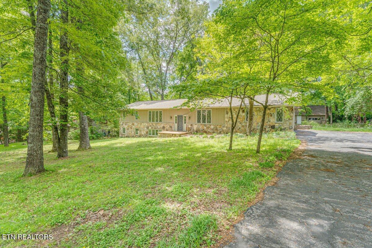 8305 Sharp Road Powell TN 37849