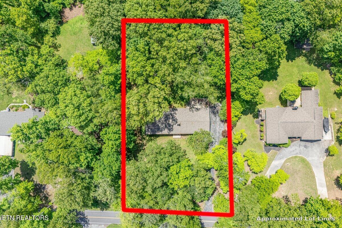 8305 Sharp Road Powell TN 37849