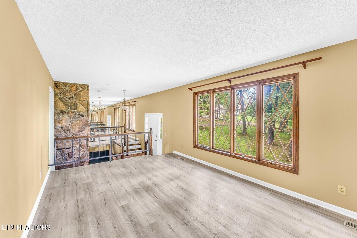 8305 Sharp Road Powell TN 37849
