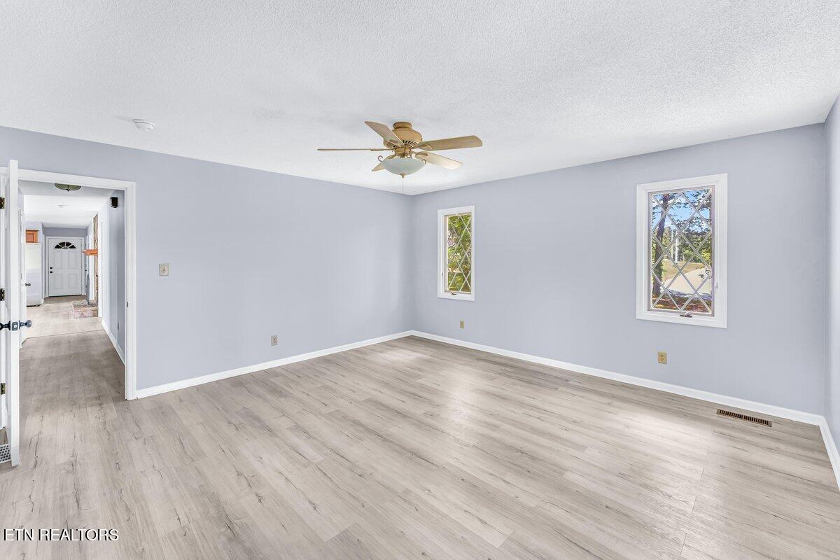 8305 Sharp Road Powell TN 37849
