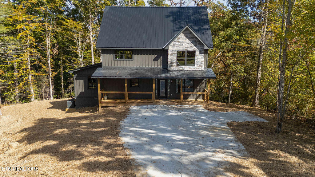 2759 Owls Cove Way Sevierville TN 37862